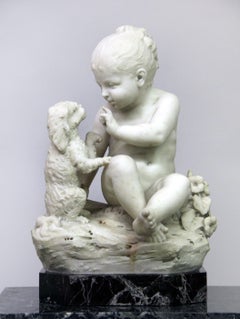 Pregevole marmo bianco di Carrara della fine del XIX secolo raffigurante un bambino e un cane