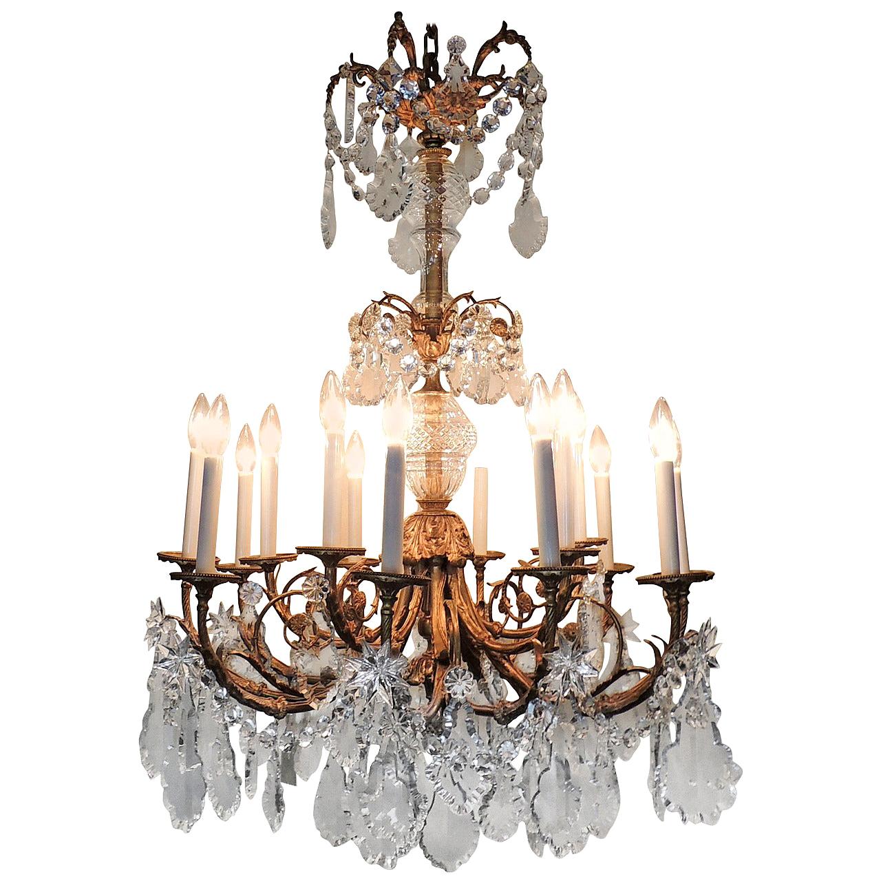 Fine Late 19th Century Rococo Doré Bronze Crystal Large Fifteen-Light Chandelier