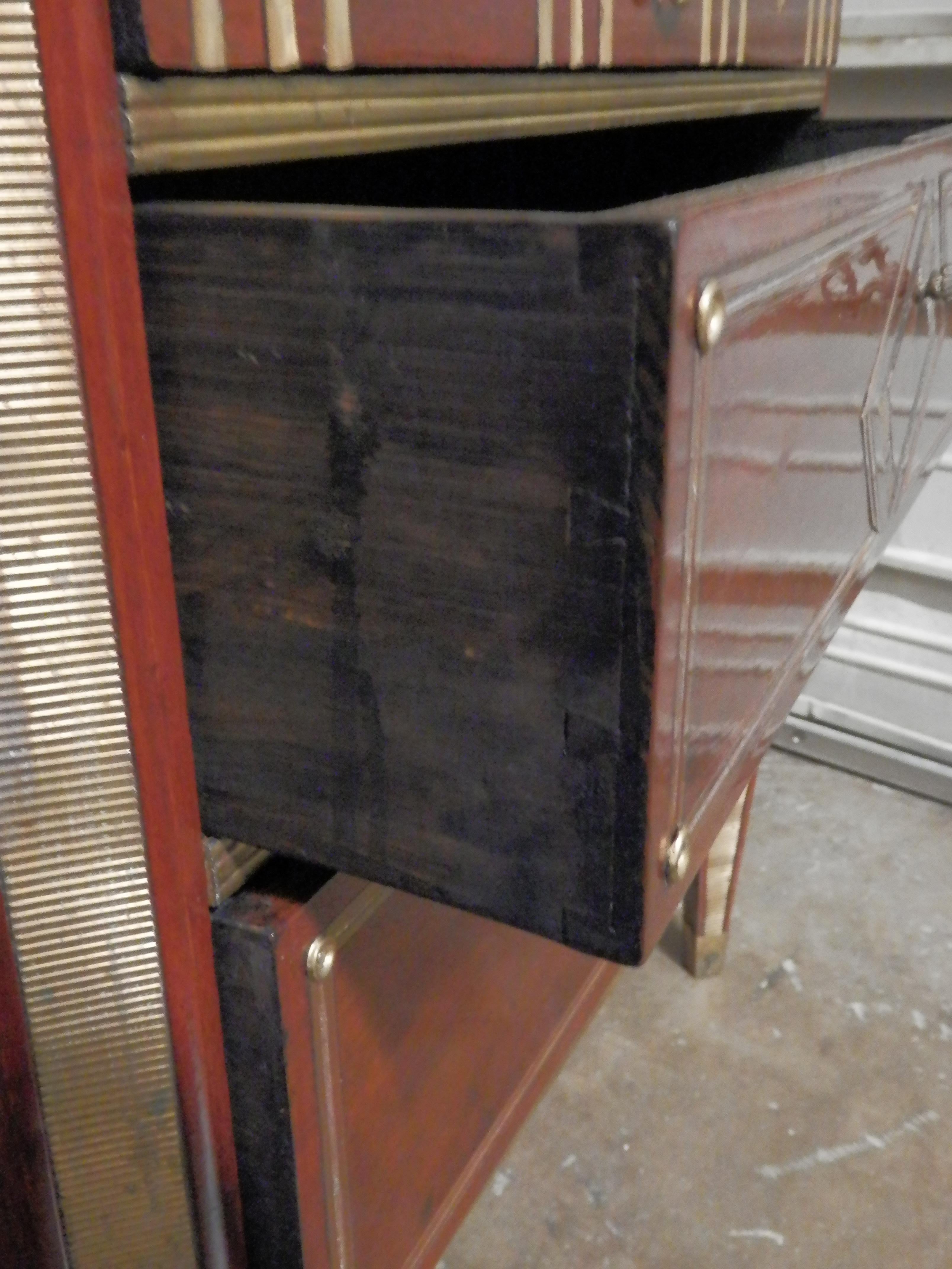 Fine Late 19th Century Russian Mahogany and Brass Inlayed Nightstand Commodes In Good Condition In Dallas, TX