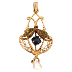Ciondolo per collana di perle con zaffiro blu taglio quadrato in oro giallo 10 carati