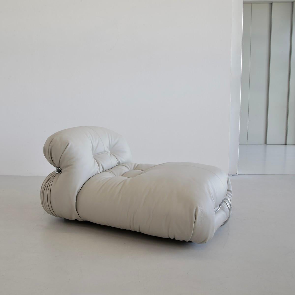 Cuir fin SORIANA Chaiselongue von Tobia & Tobia Scarpa en vente 1