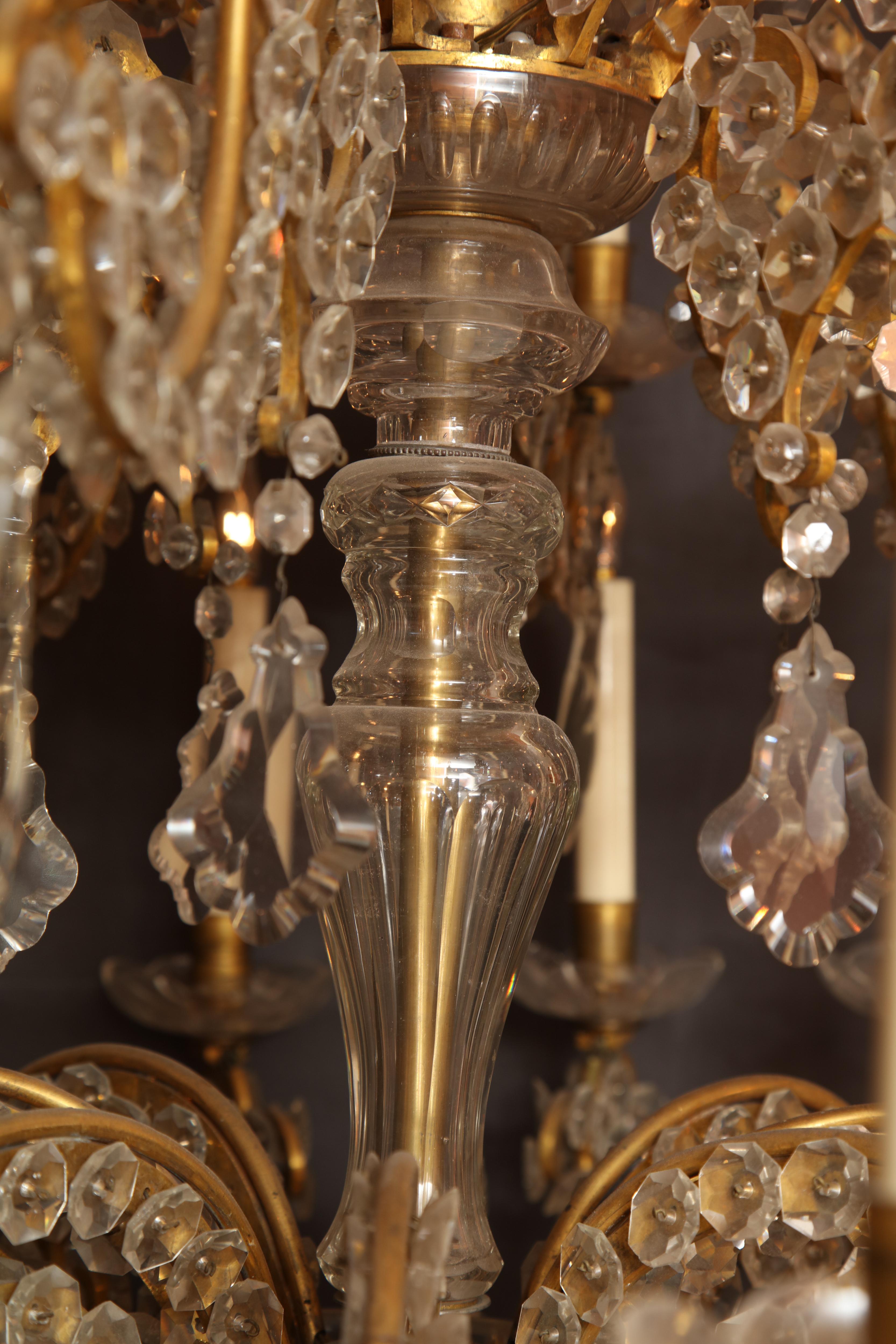 Fine Louis XV Crystal and Bronze 24-Light Chandelier For Sale 6