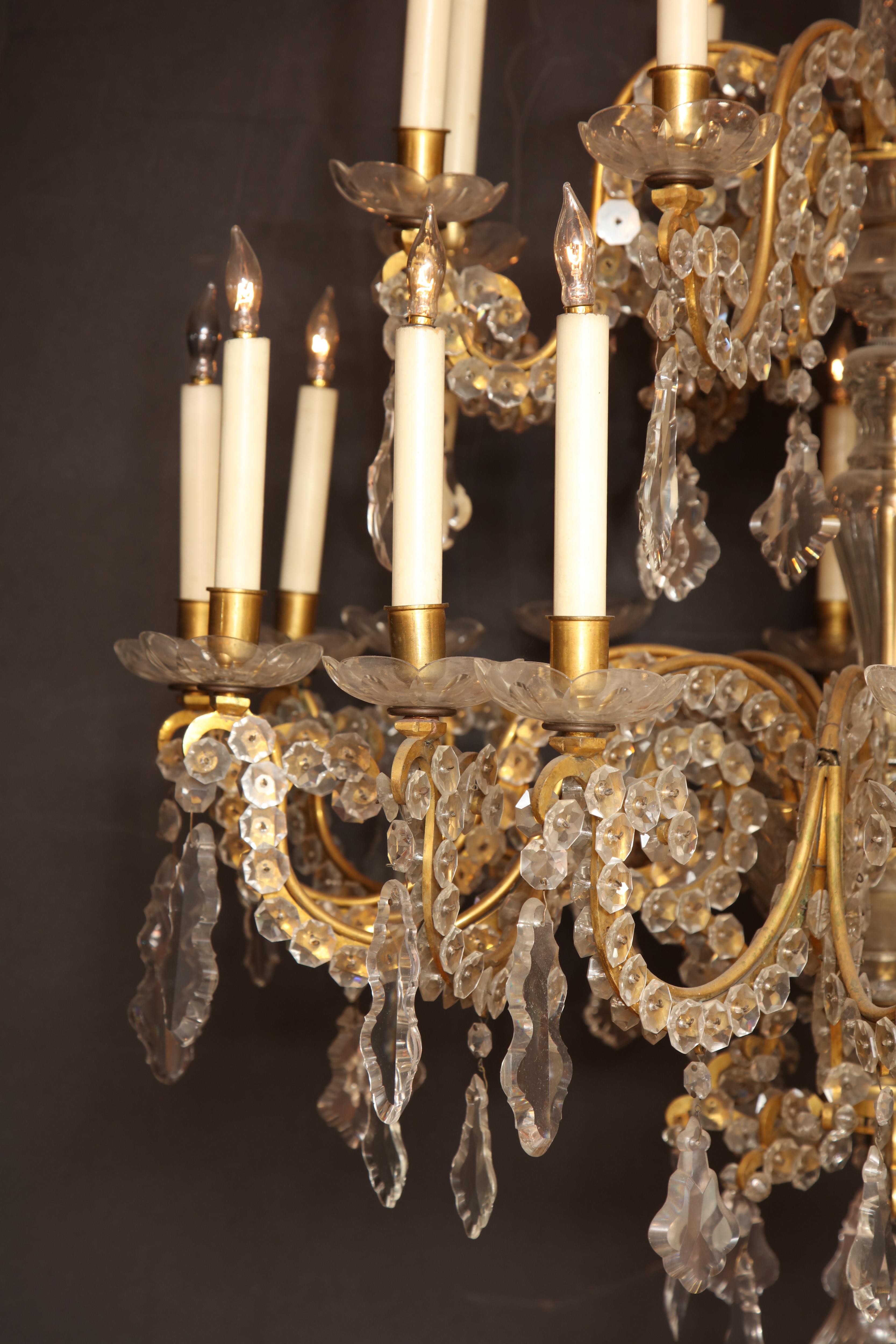 Mid-19th Century Fine Louis XV Crystal and Bronze 24-Light Chandelier