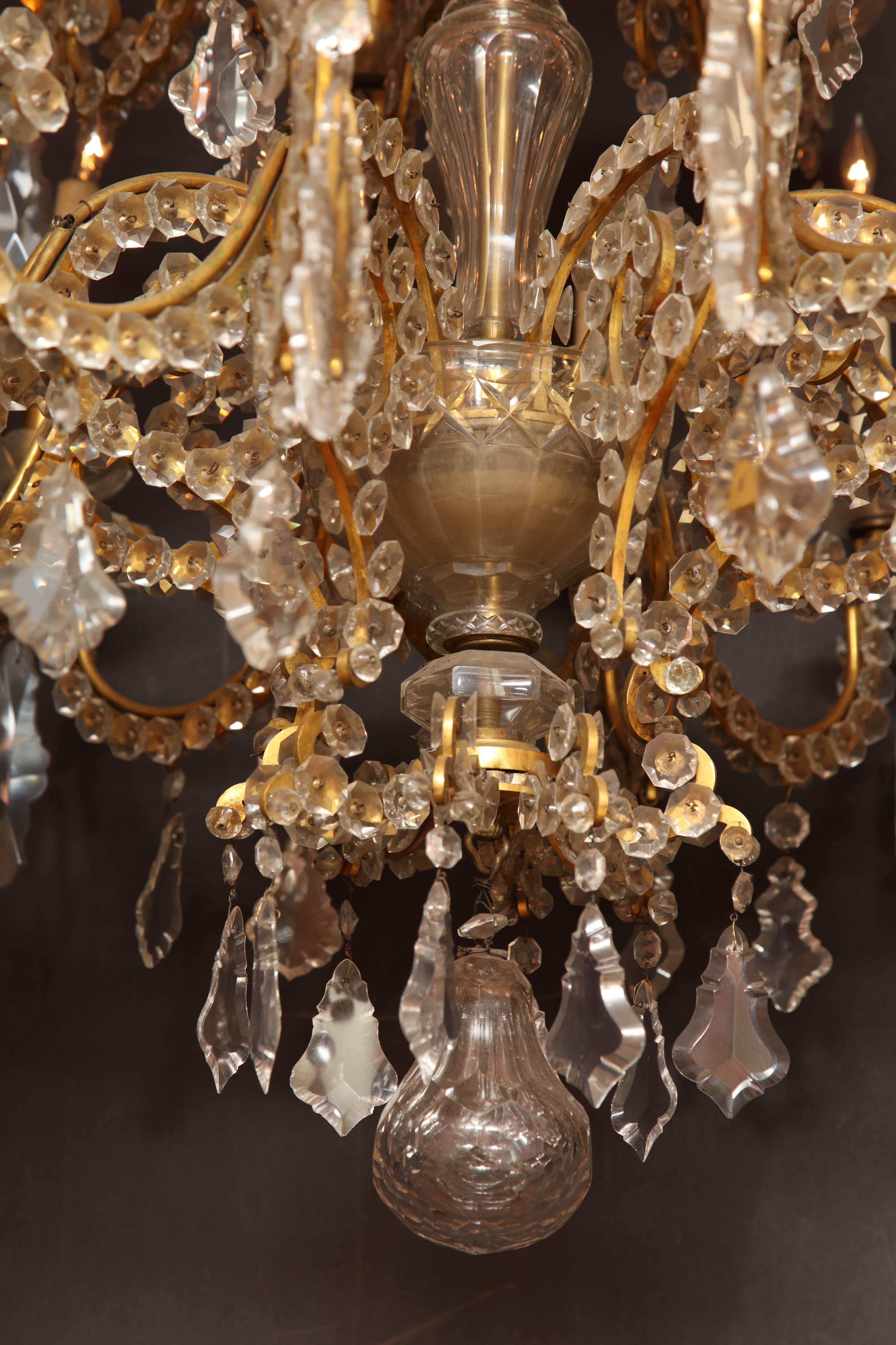 Fine Louis XV Crystal and Bronze 24-Light Chandelier 2