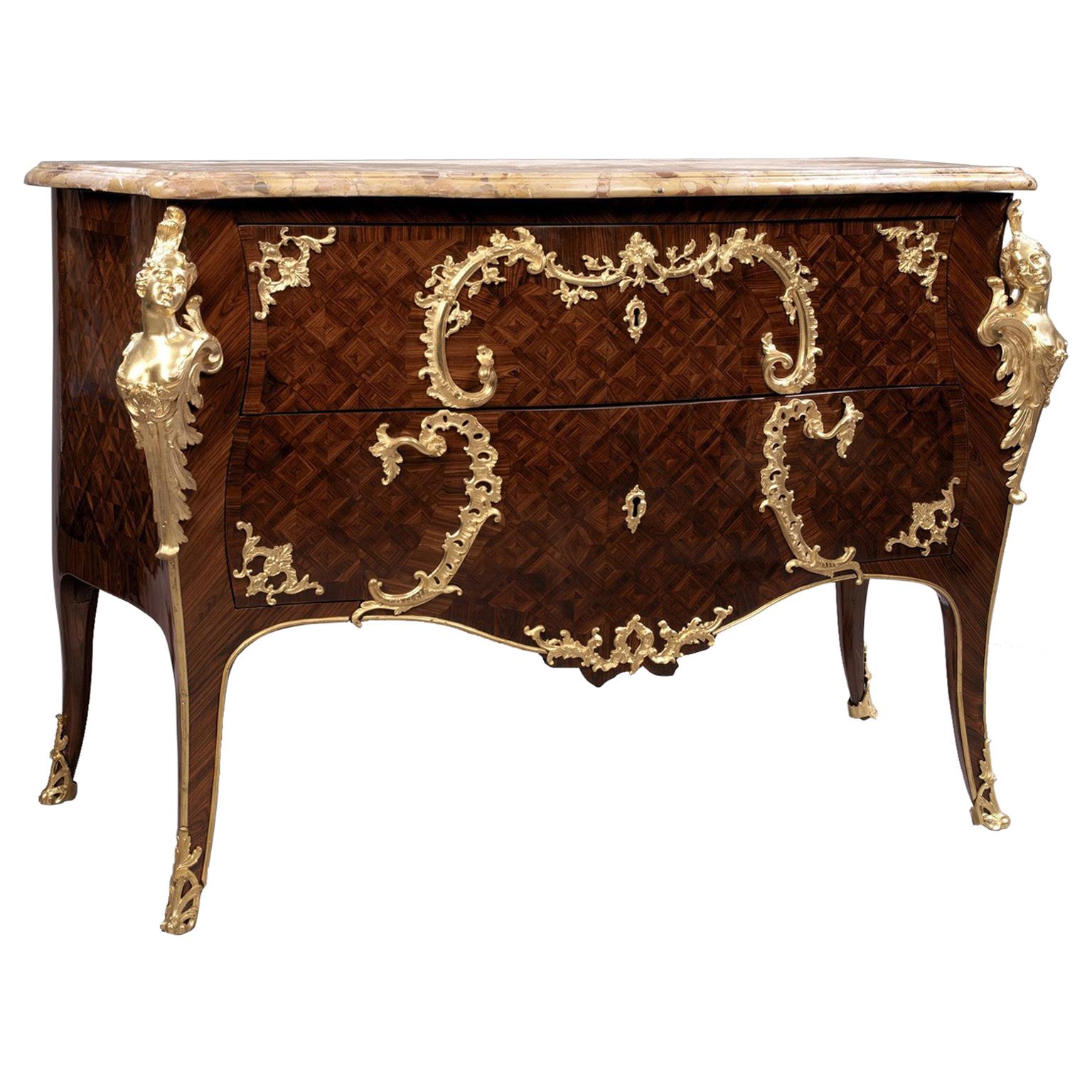 Elegante commode in stile Luigi XV con intarsio montato in bronzo dorato, 1880 circa
