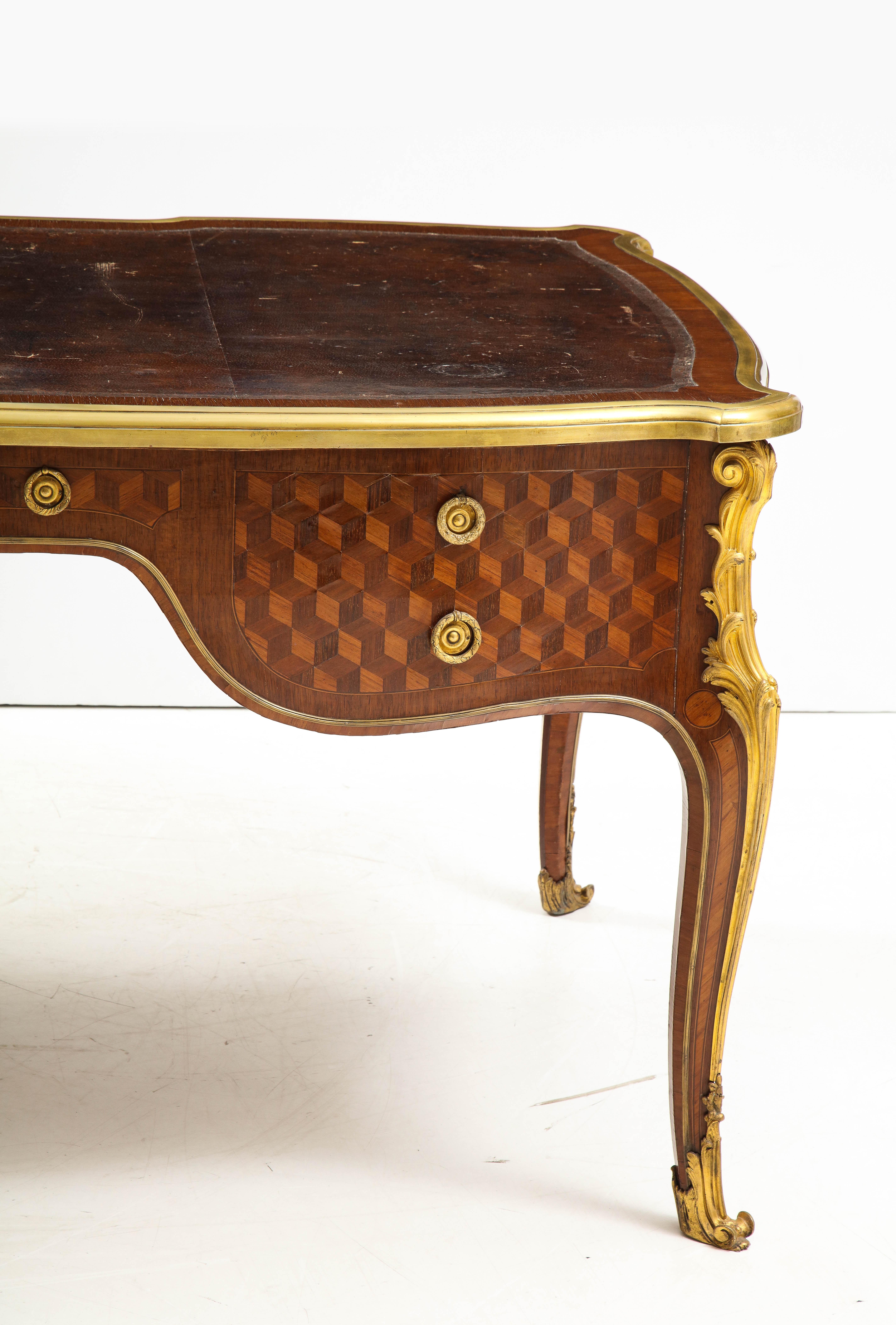Fine Louis XV Style Marquetry Bureau Plat Attributed to François Linke For Sale 11