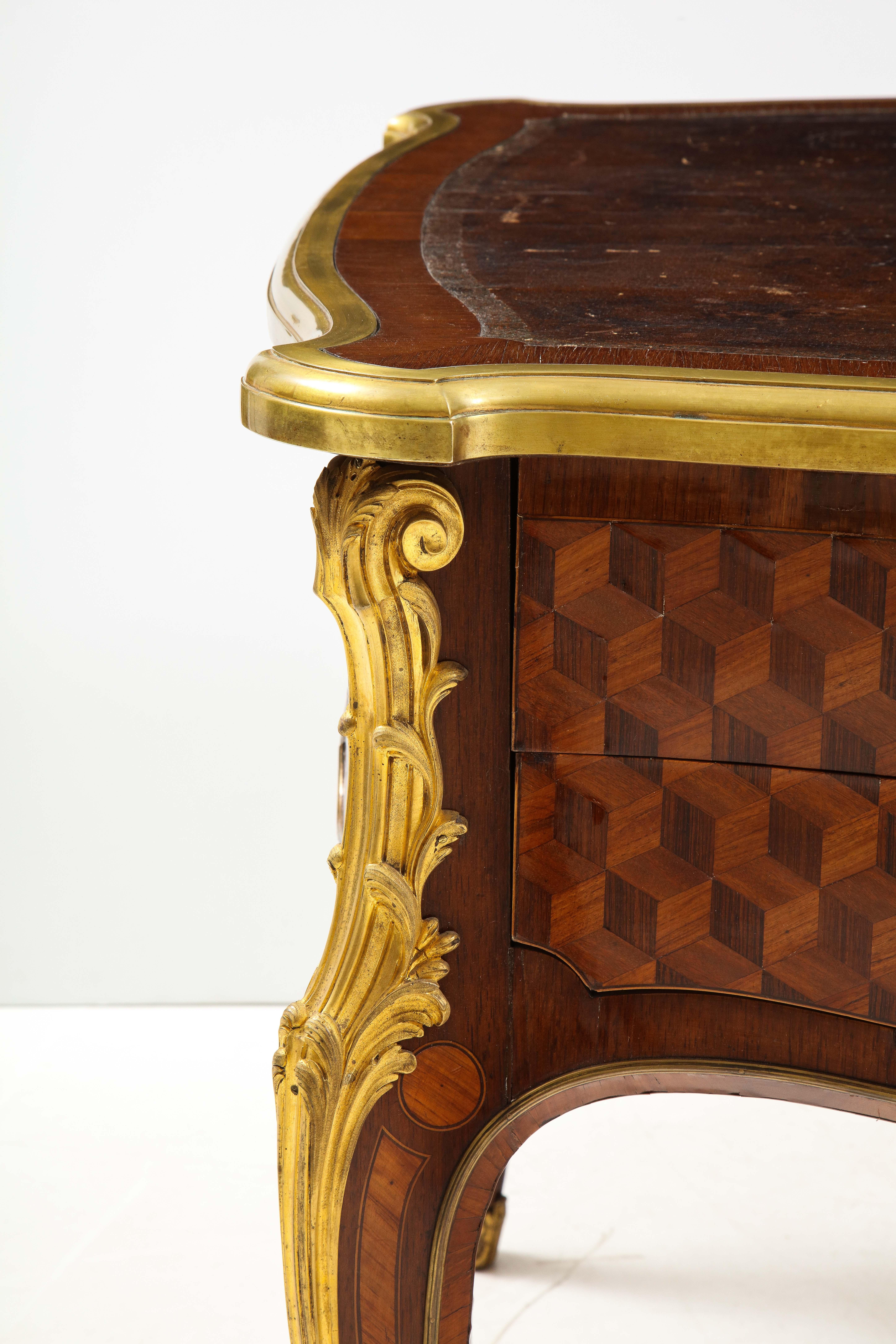 Late 19th Century Fine Louis XV Style Marquetry Bureau Plat Attributed to François Linke For Sale