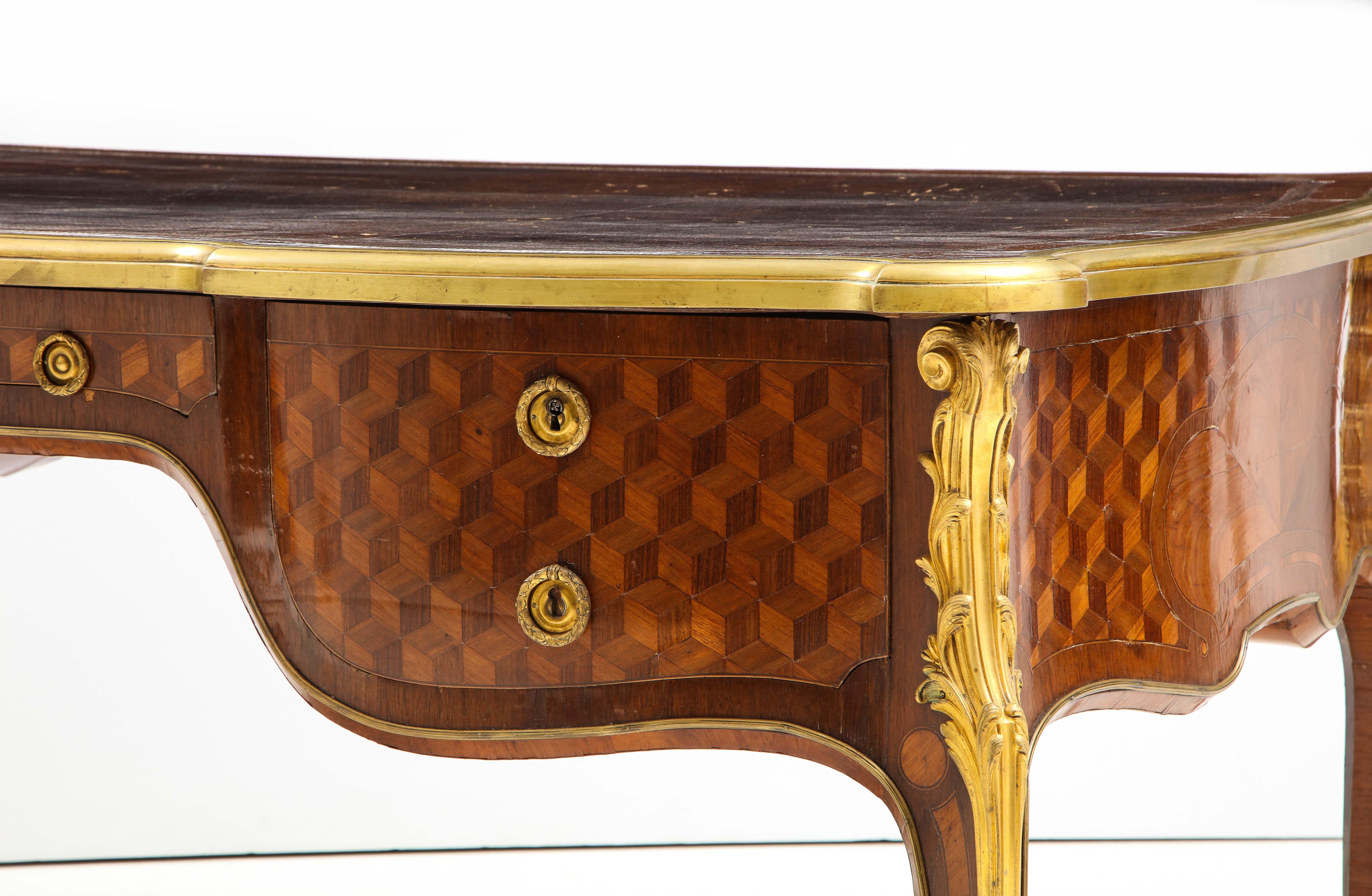 Fine Louis XV Style Marquetry Bureau Plat Attributed to François Linke For Sale 2