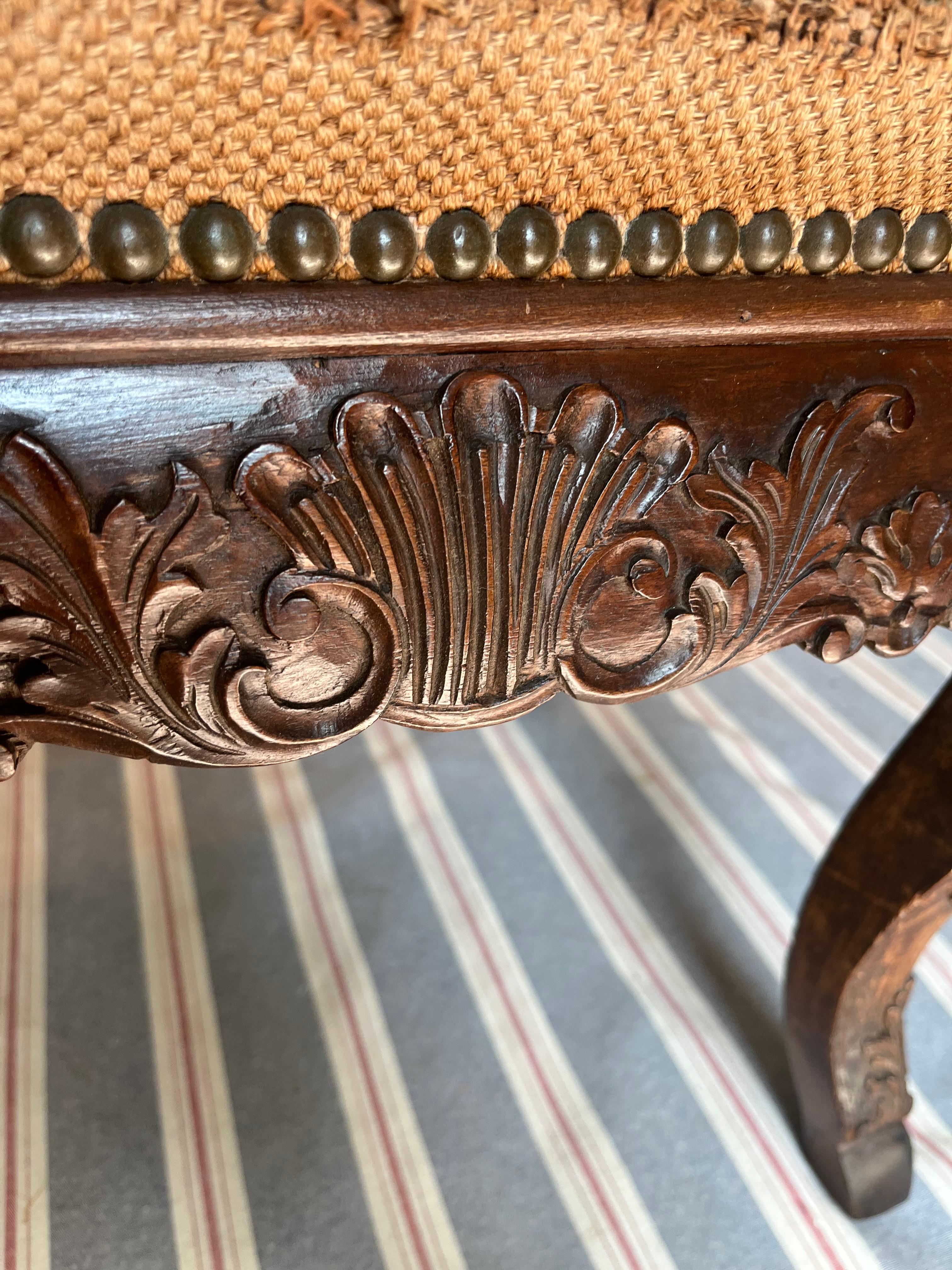 Tabouret de style Louis XV, vers 1750 3