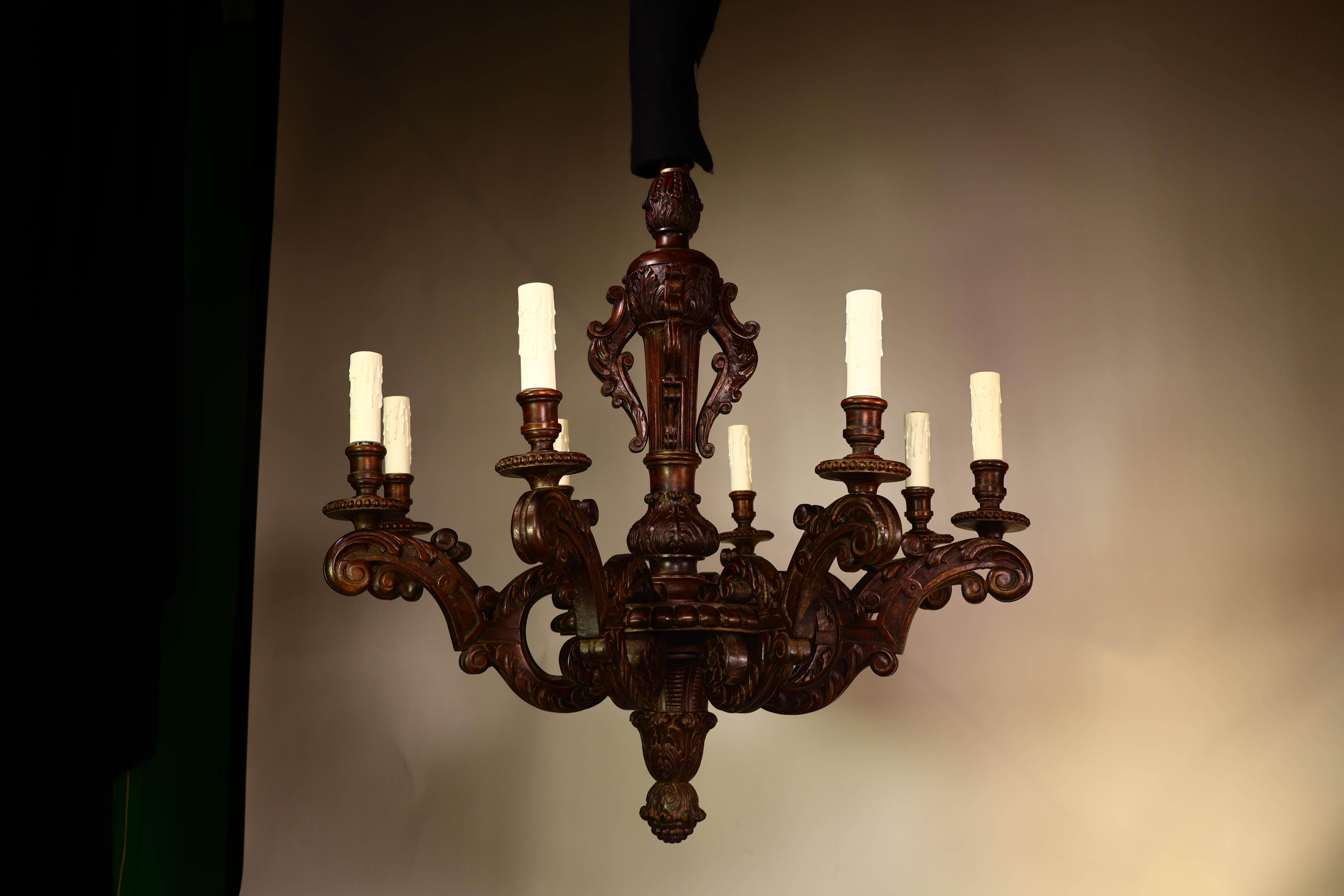 Early 20th Century Fine Louis XVI style Carved Wood Chandelier For Sale
