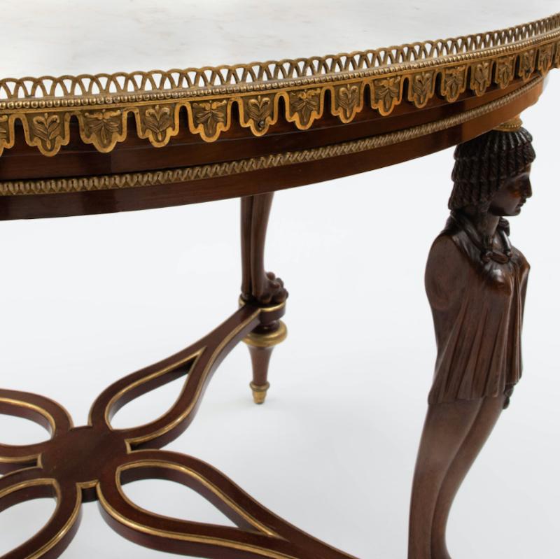 Fine Louis XVI Style Mahogany Guéridon, after a Model by Bernard Molitor In Good Condition For Sale In Montreal, QC