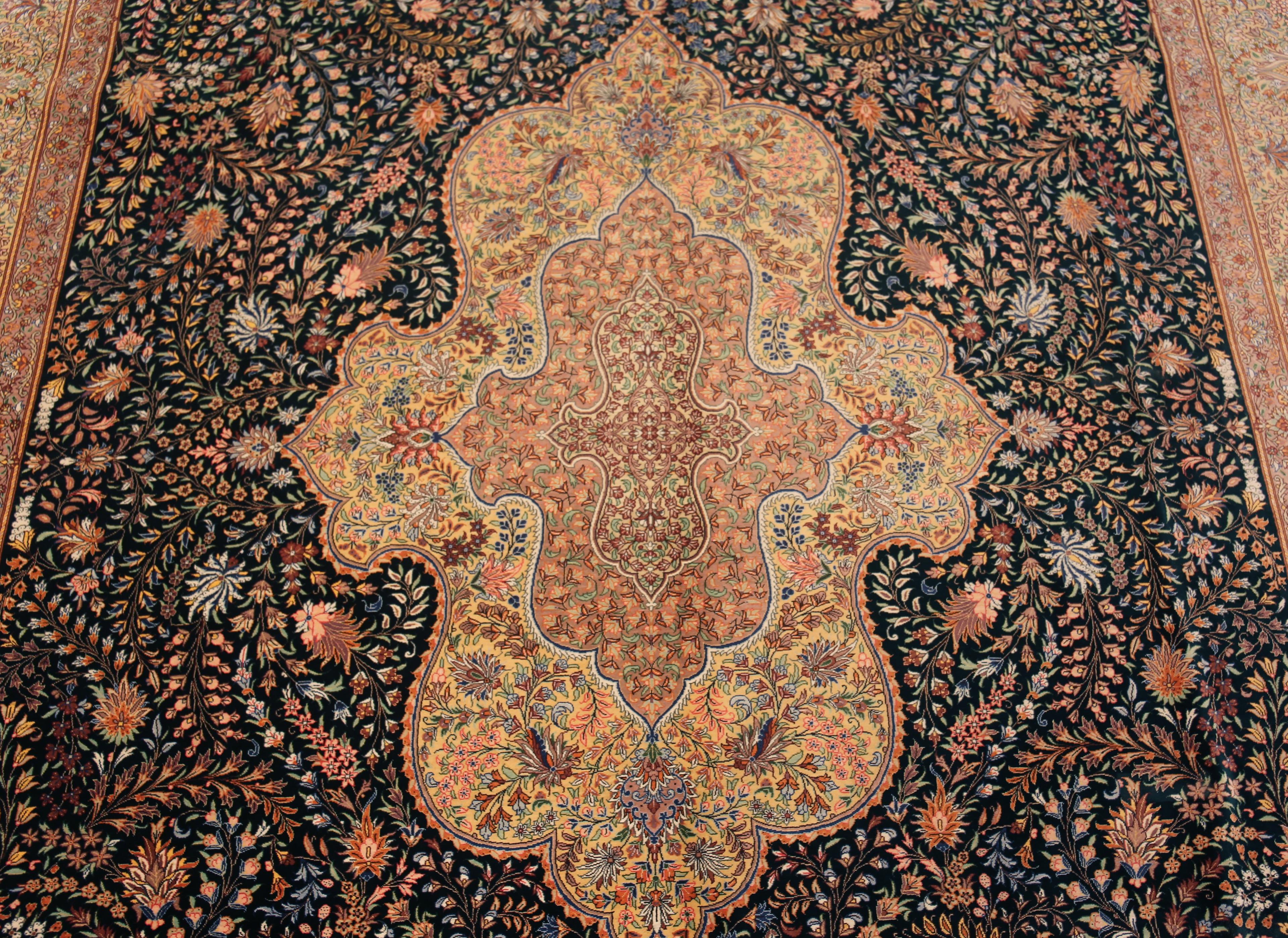 Tabriz Fine Luxurious Intricate Floral Design Vintage Persian Silk Qum Rug 6'8