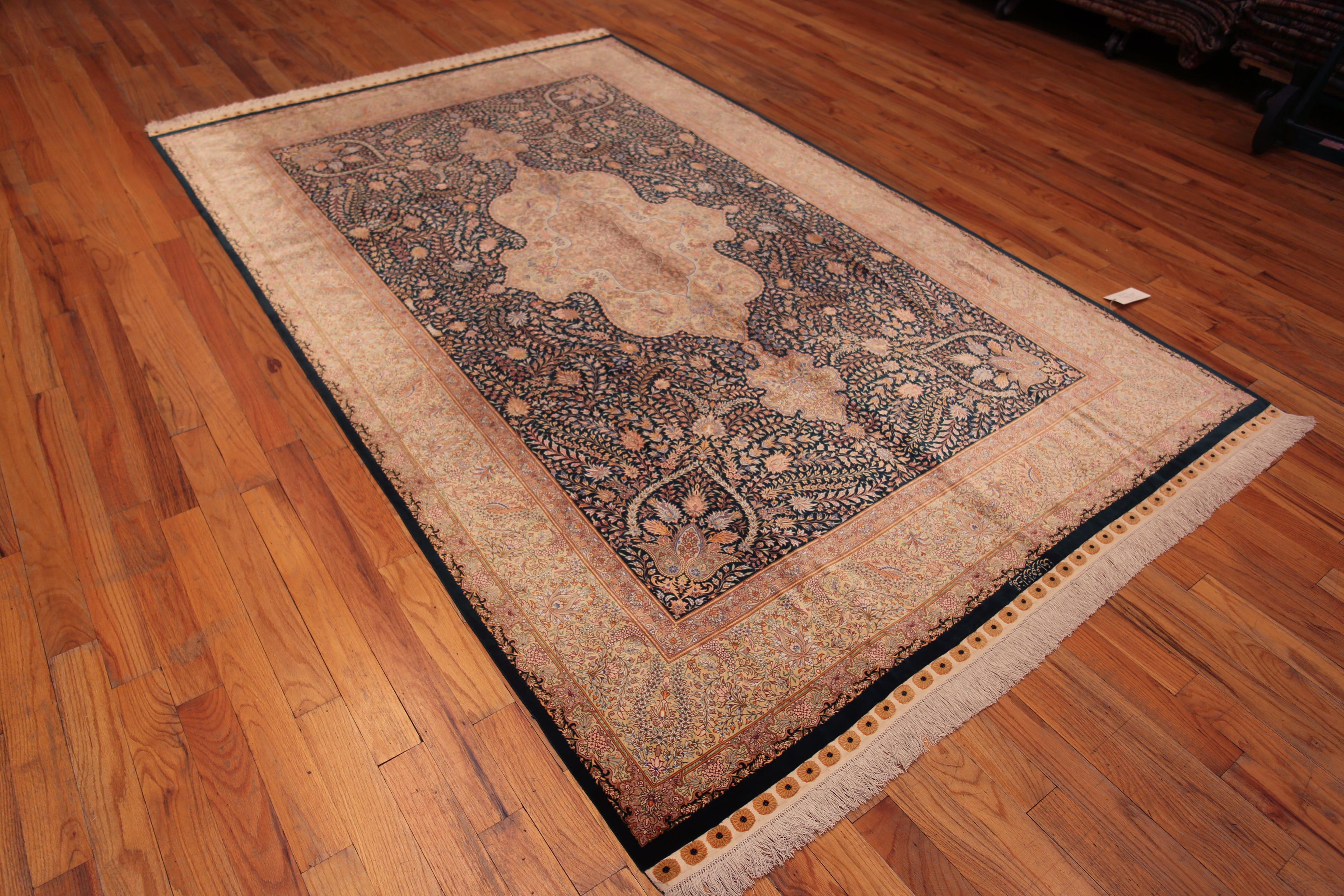 Fine Luxurious Intricate Floral Design Vintage Persian Silk Qum Rug 6'8