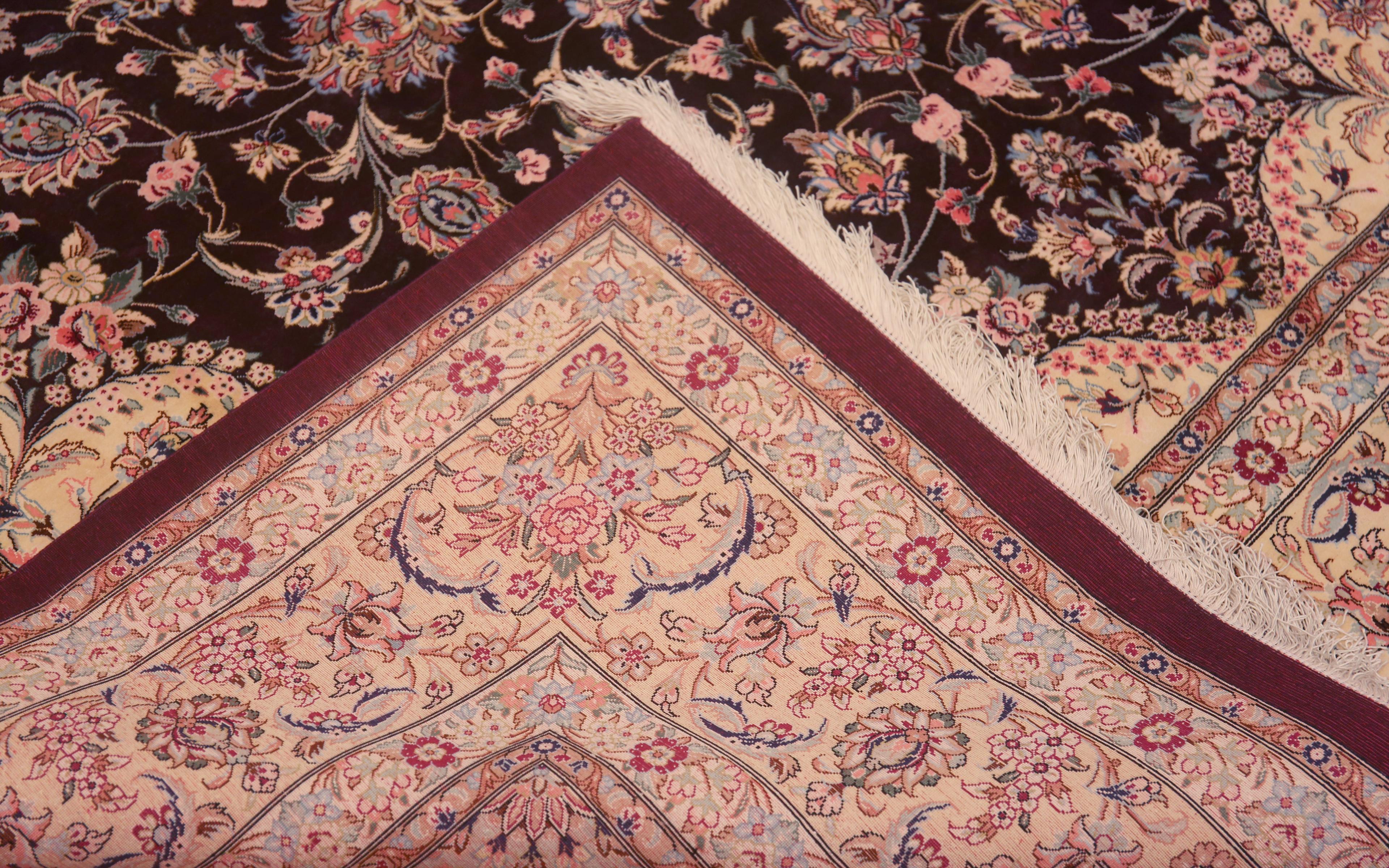 Noué à la main Tapis de soie persane Qum Vintage de couleur Luxury Purple 6'5