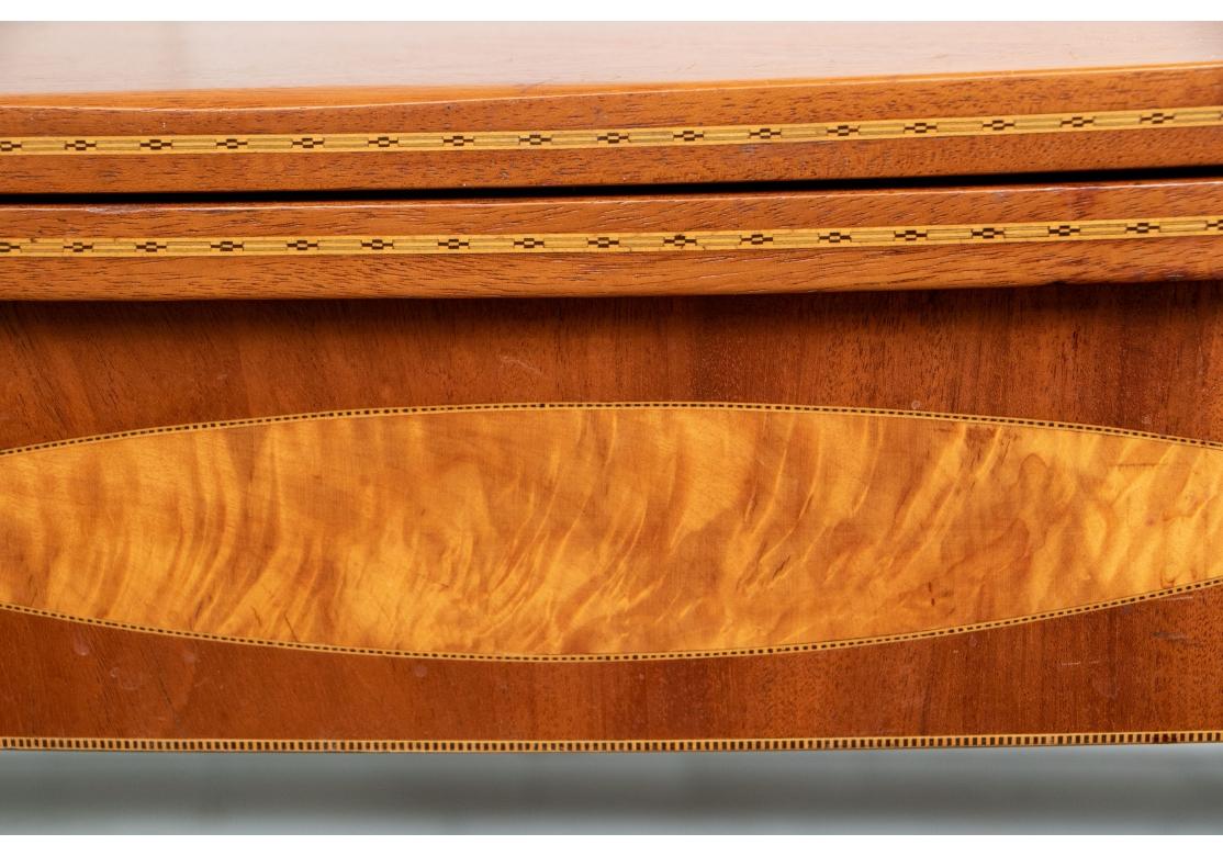 20th Century Hepplewhite Style Mahogany Inlaid Games Table For Sale
