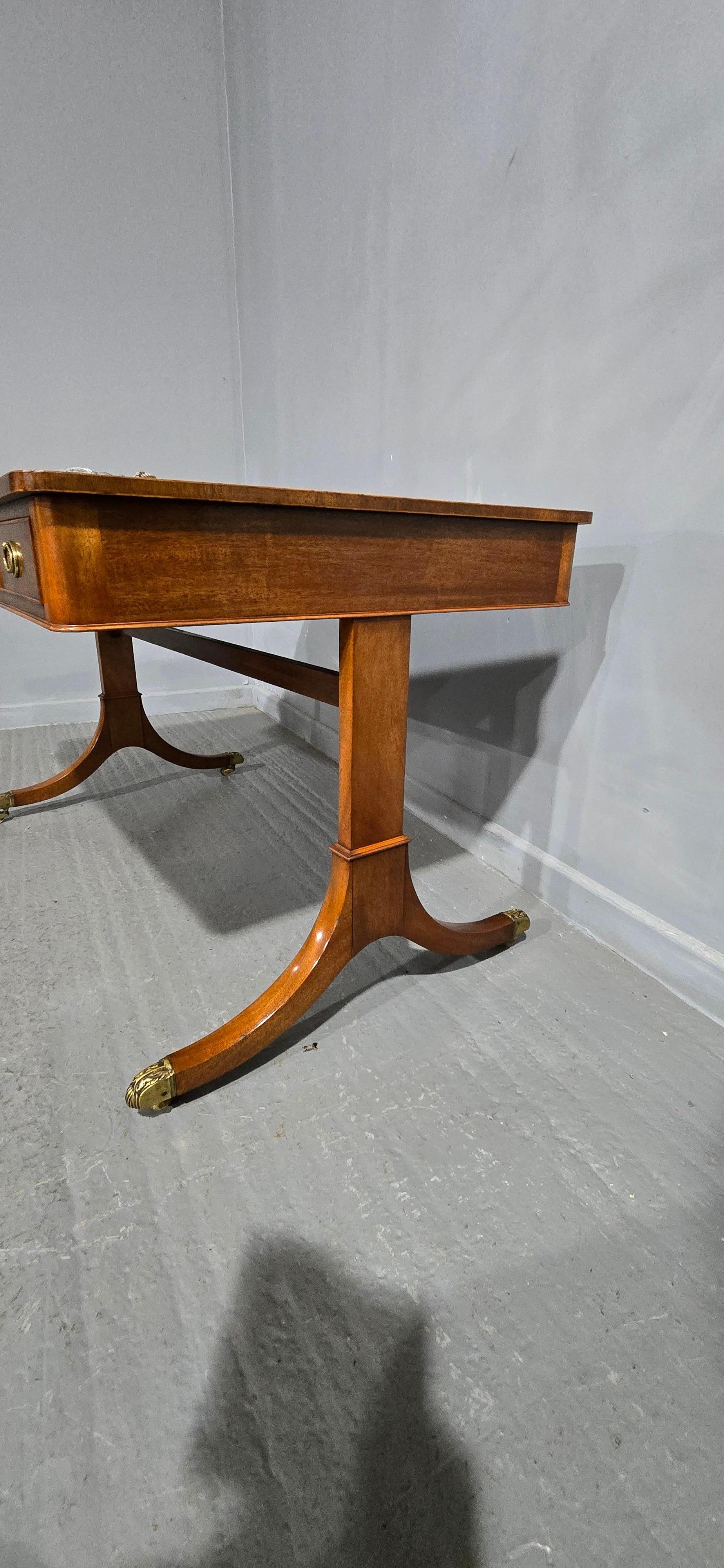 Fine Mahogany Library Writing Table For Sale 5