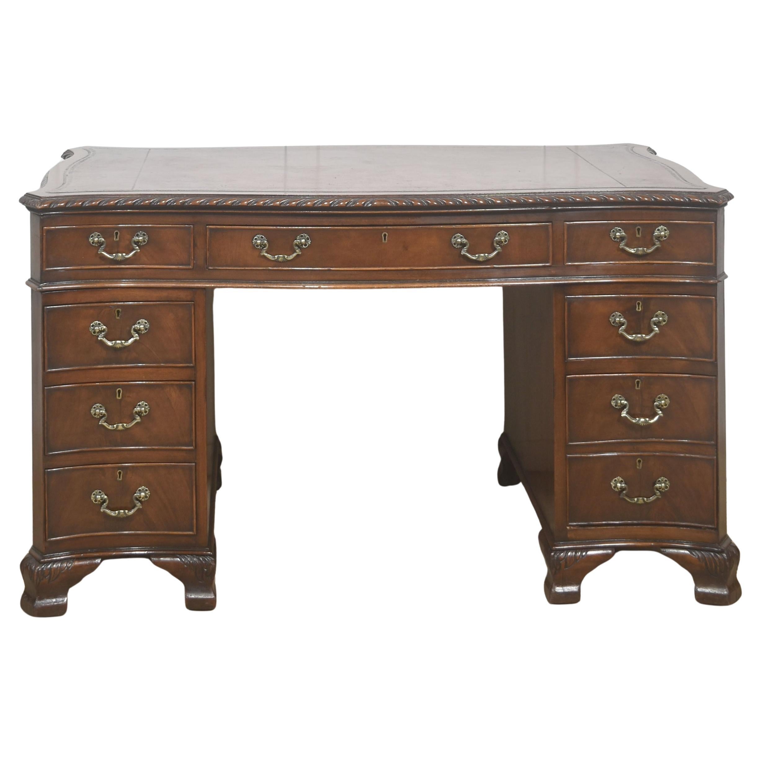 Fine Mahogany Twin-Pedestal Desk For Sale