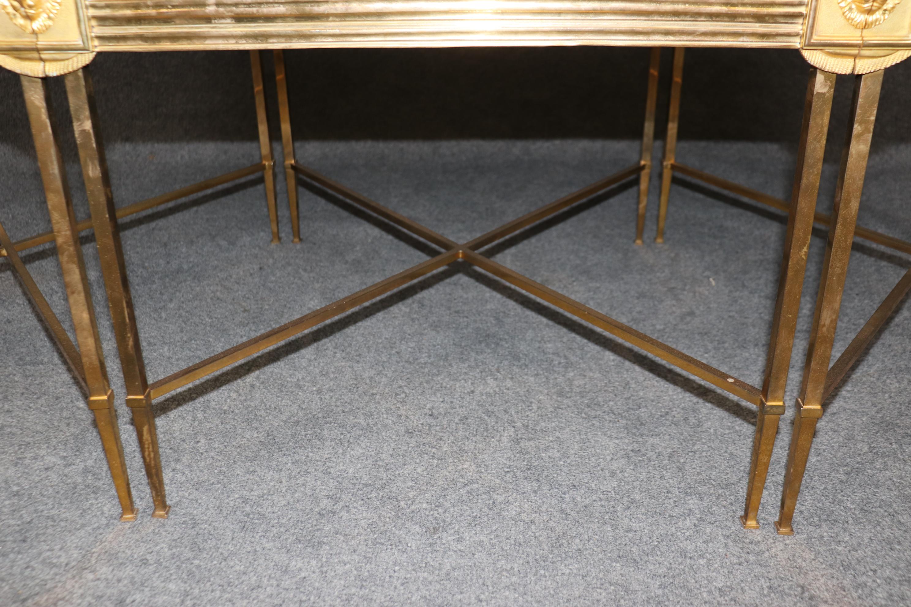 Fine Maison Jansen Attrib. Massivem Messing Spiegel Drei Pieces Bankett Couchtisch im Angebot 5