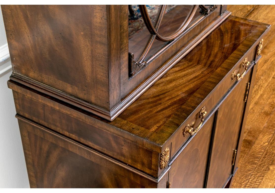 Georgianischer Maitland-Smith-Vitrinenschrank im Angebot 5