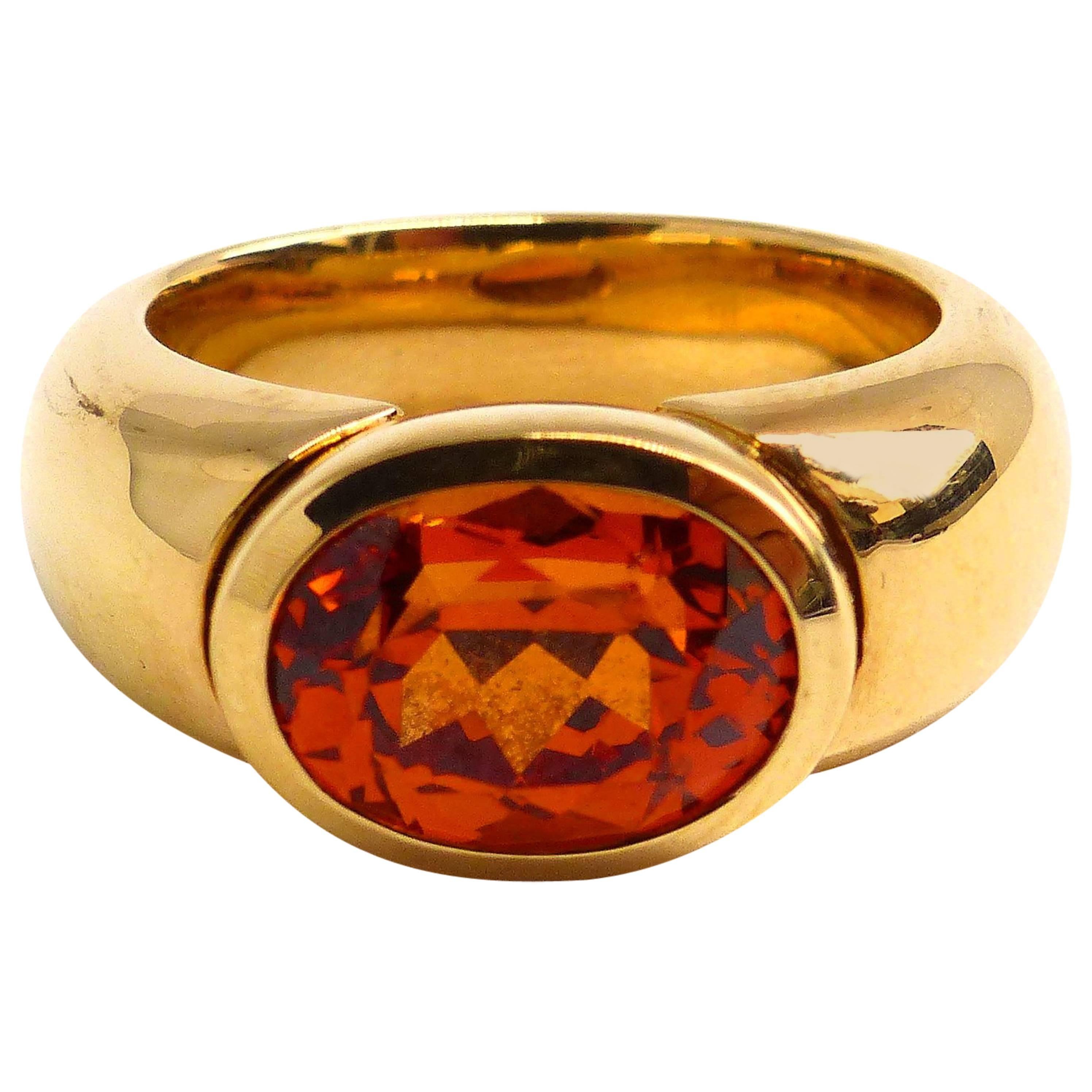 Ring in Rose Gold with Mandarine Garnet oval 11x8, 5mm. For Sale
