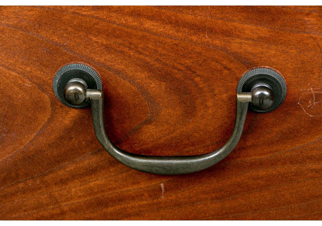 Serveur rustique en érable fin en vente 6