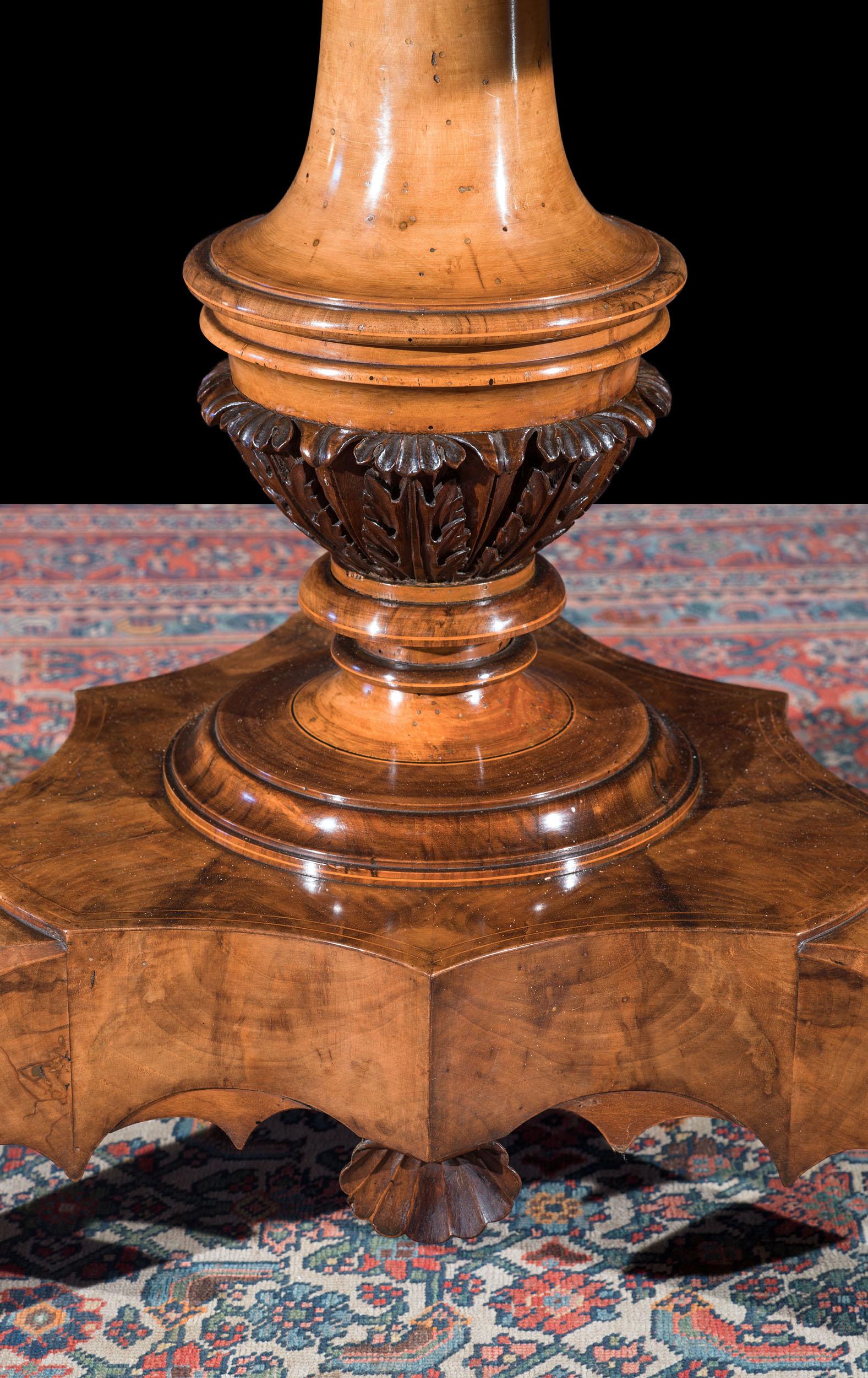 Table centrale italienne en marqueterie fine en vente 5