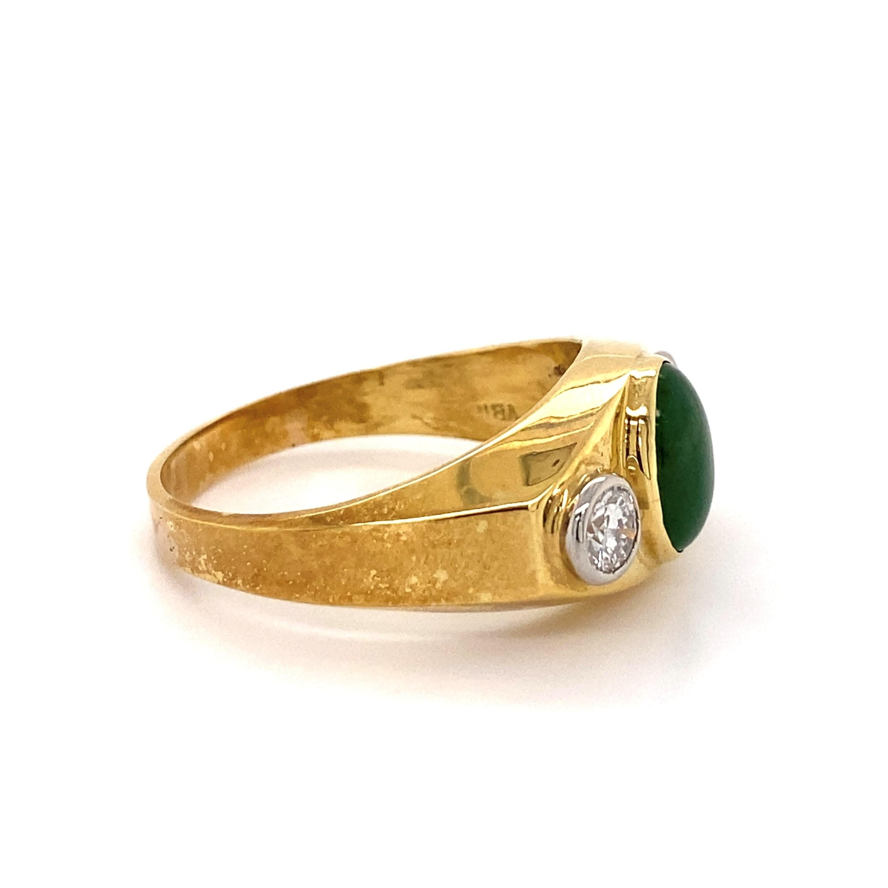 Modernist Fine Men’s Jade and Diamond 3-Stone Gold Signet Ring Estate Fine Jewelry For Sale