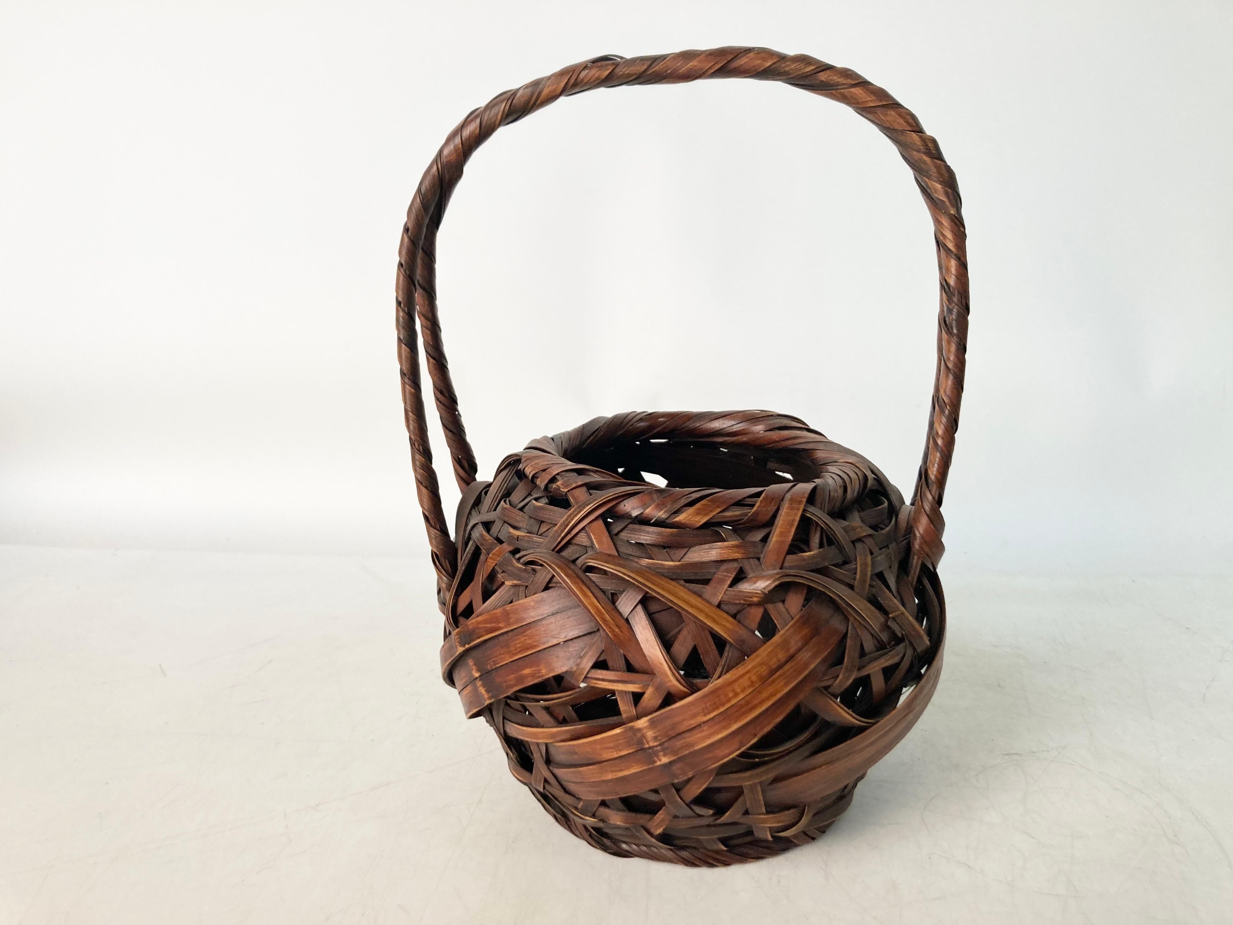 Fine Mid 20th C. Japanese Bamboo Ikebana Basket In Fair Condition In Bridgeport, CT