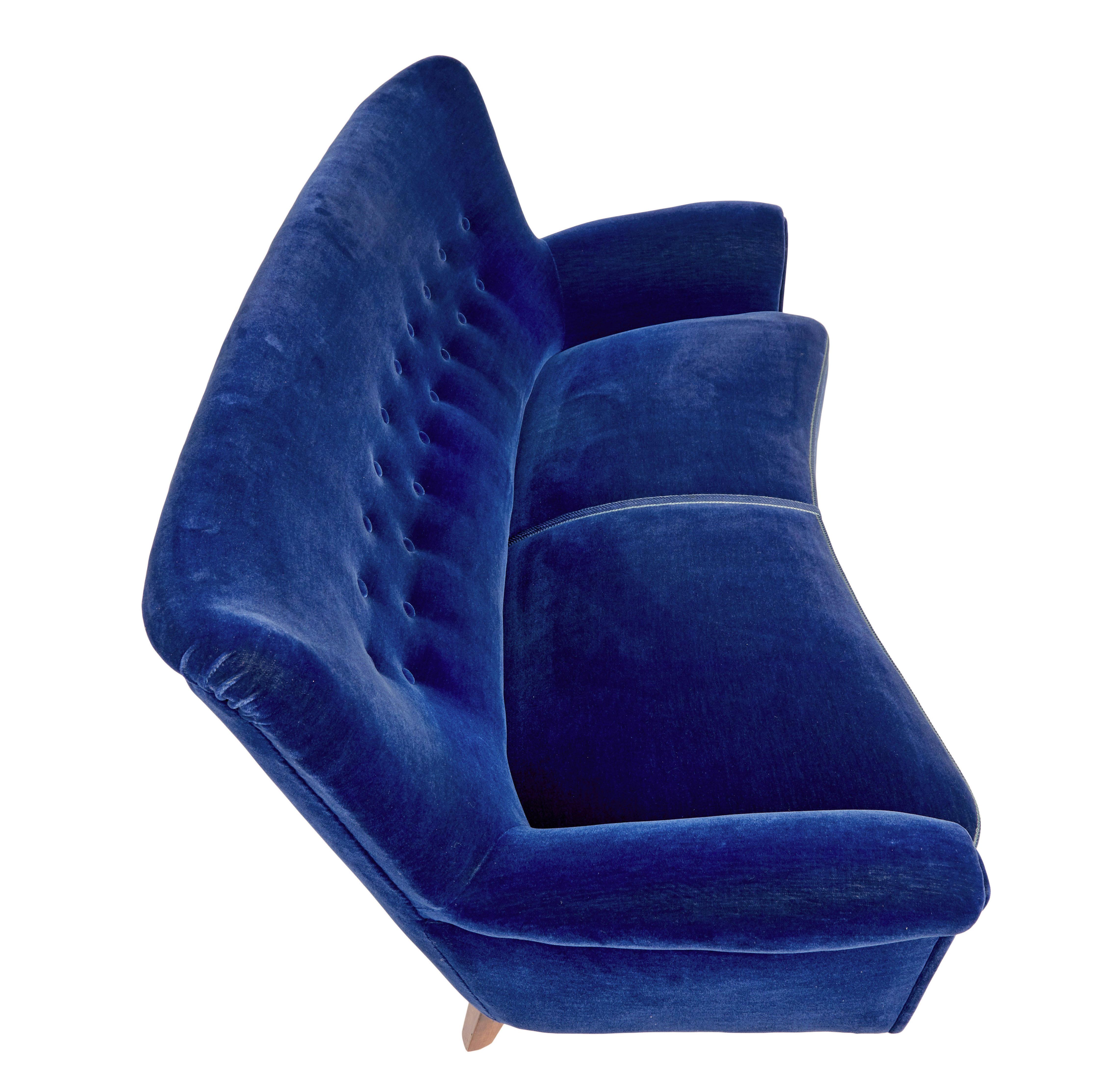 Feine blaue 3er Garnitur aus der Mitte des 20. im Angebot 2