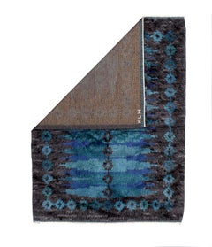 Fine Mid Century Designer European Shag Wool Rug 4’1" x 5’5"