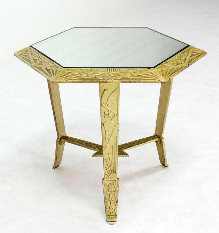 Table d'appoint Art déco du milieu du siècle dernier, avec plateau hexagonal et base en forme d'étoile de David en vente 3