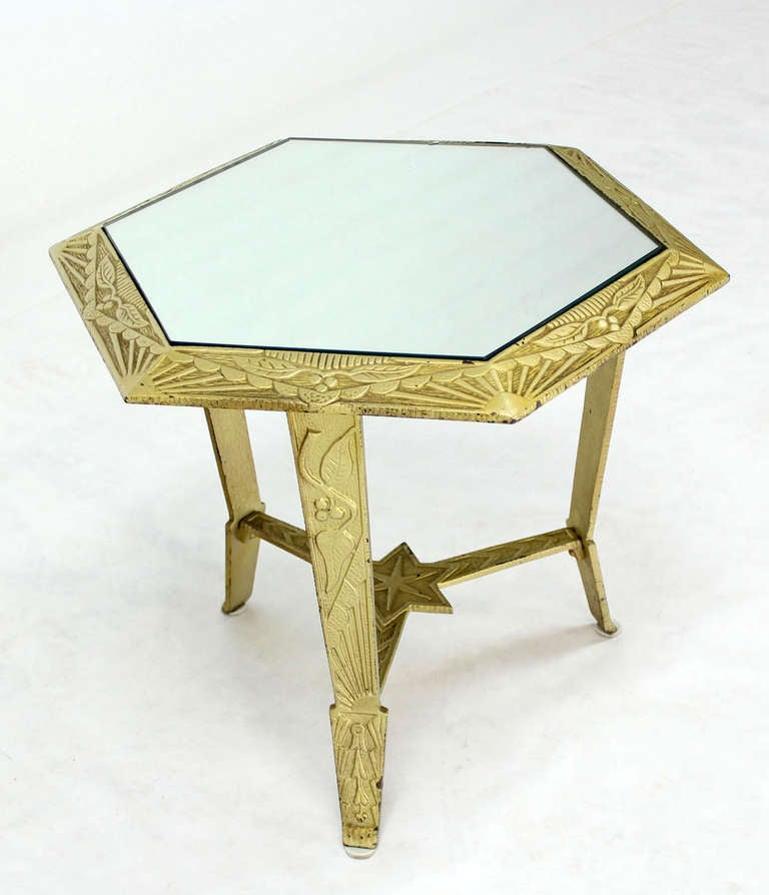 Table d'appoint Art déco du milieu du siècle dernier, avec plateau hexagonal et base en forme d'étoile de David en vente 2