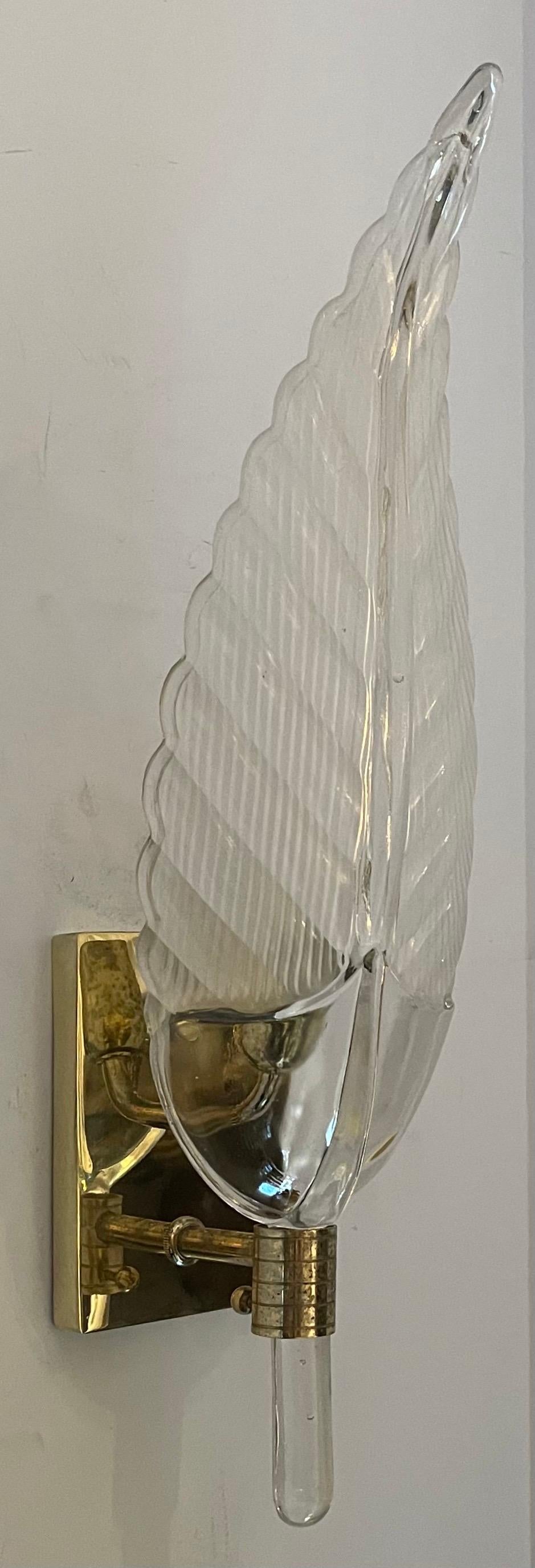 Italian Fine Mid-Century Modern Polished Brass Murano Leaf Art Glass Seguso Pair Sconces For Sale