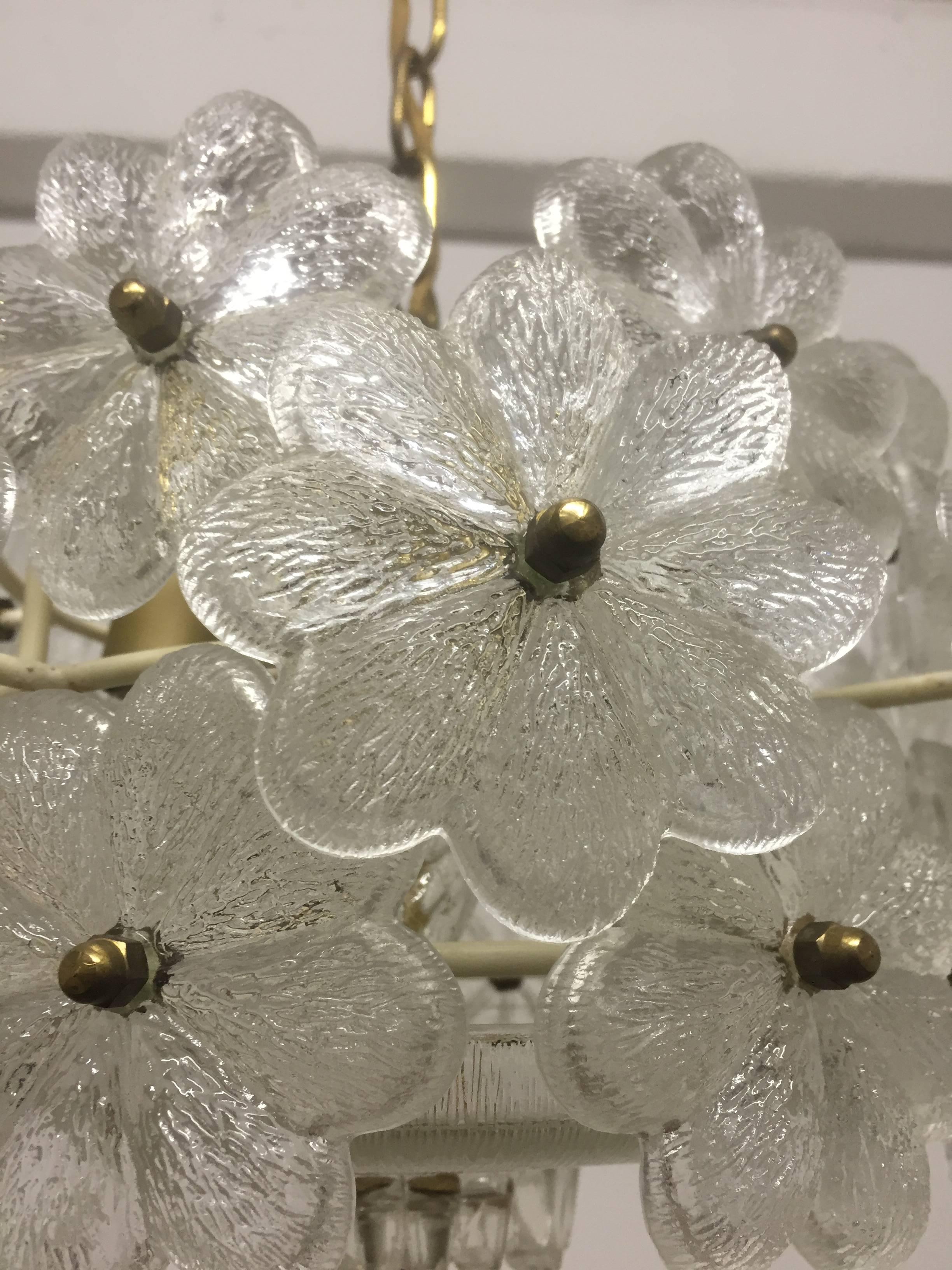 German Small Gilt Brass and Murano Glass Flower Pendant by E.Palme, circa 1960s For Sale