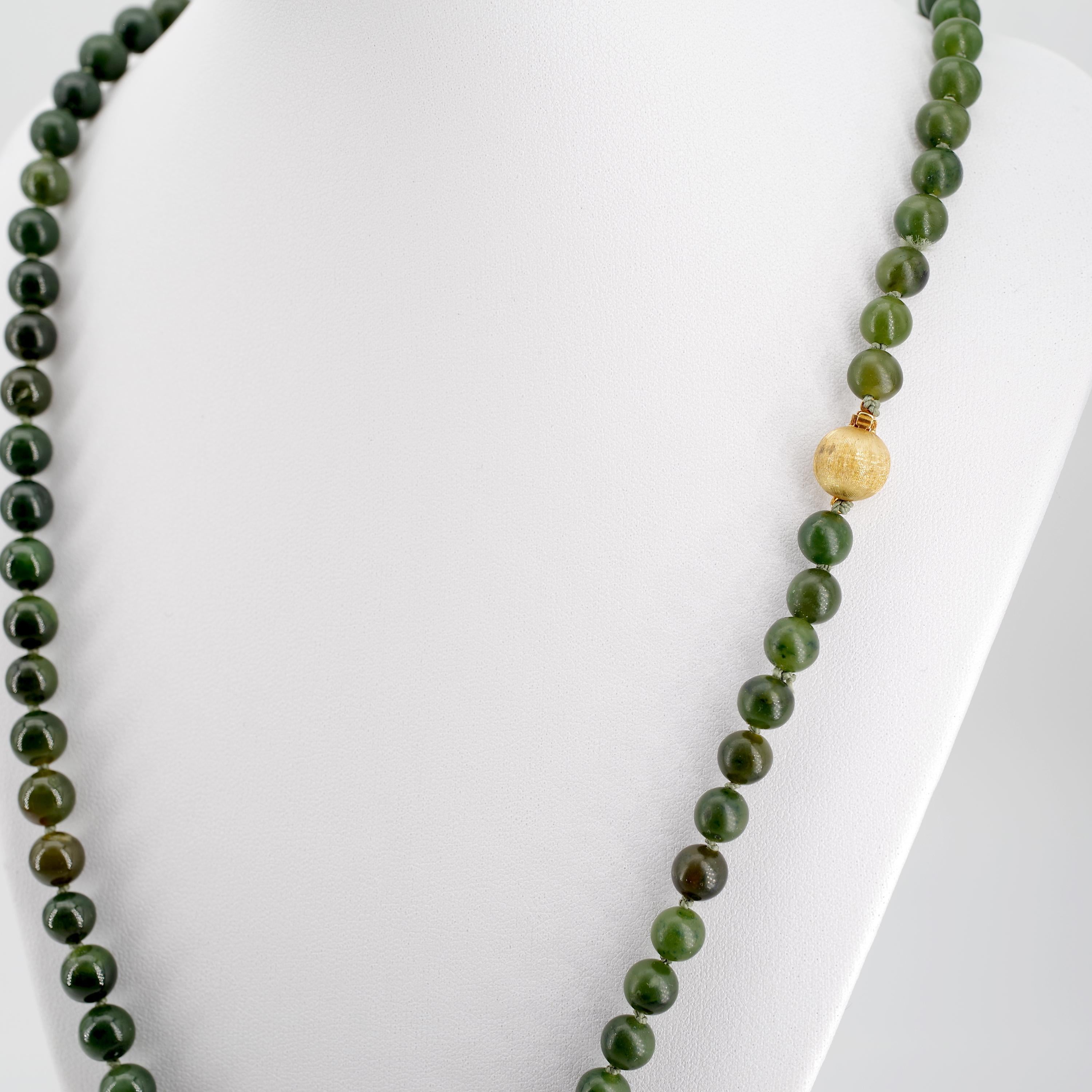 nephrite necklace