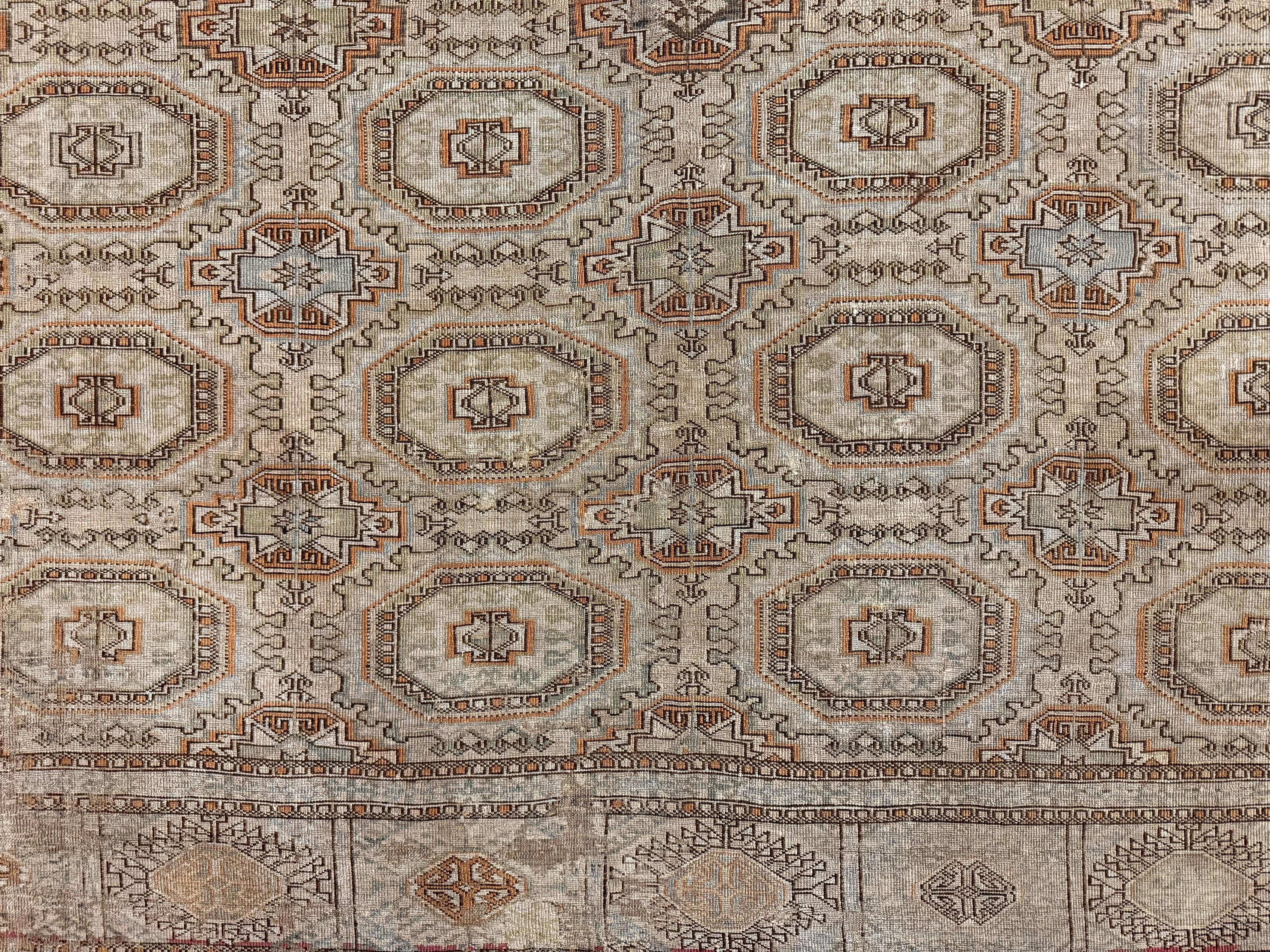 Tappeto di design persiano di metà secolo Bokhara 7' x 9'9