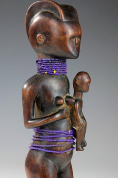Fine Mid-Twentieth Century Mother and Child Figure