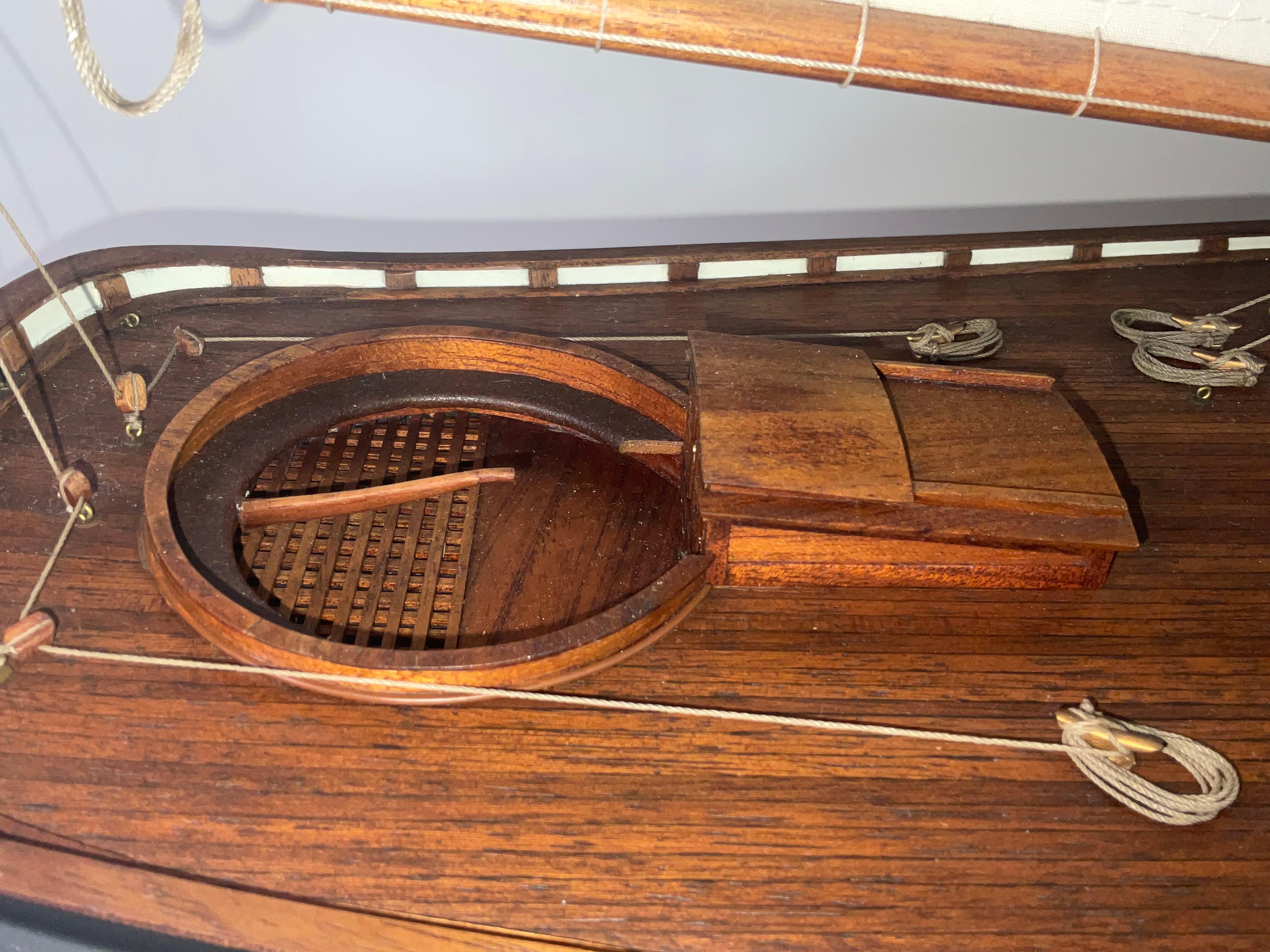 Modèle du yacht Schooner Yacht America en vente 5