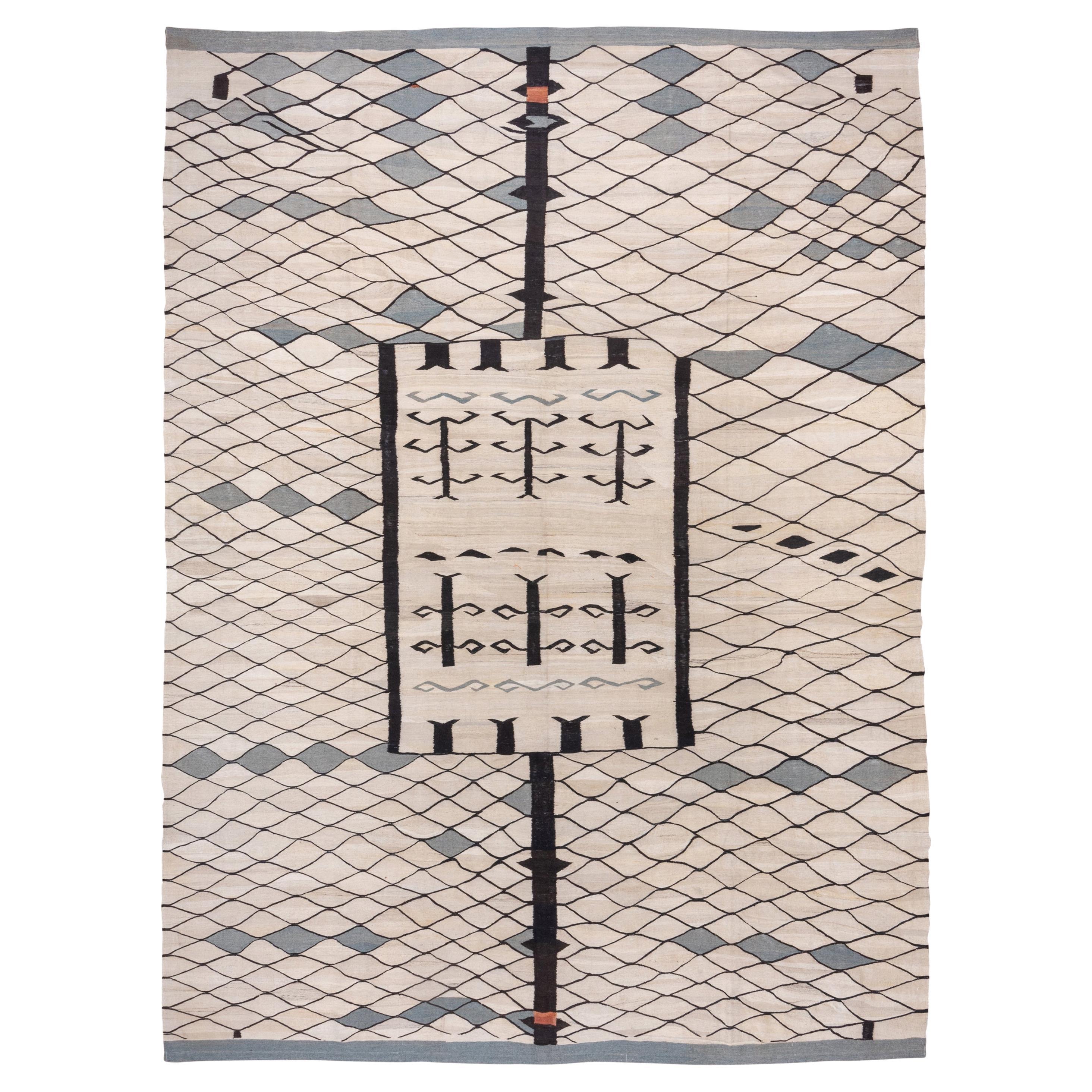 Fine Modern & Abstract Flatweave Area Rug with Ivory, Black & Gray Tones For Sale
