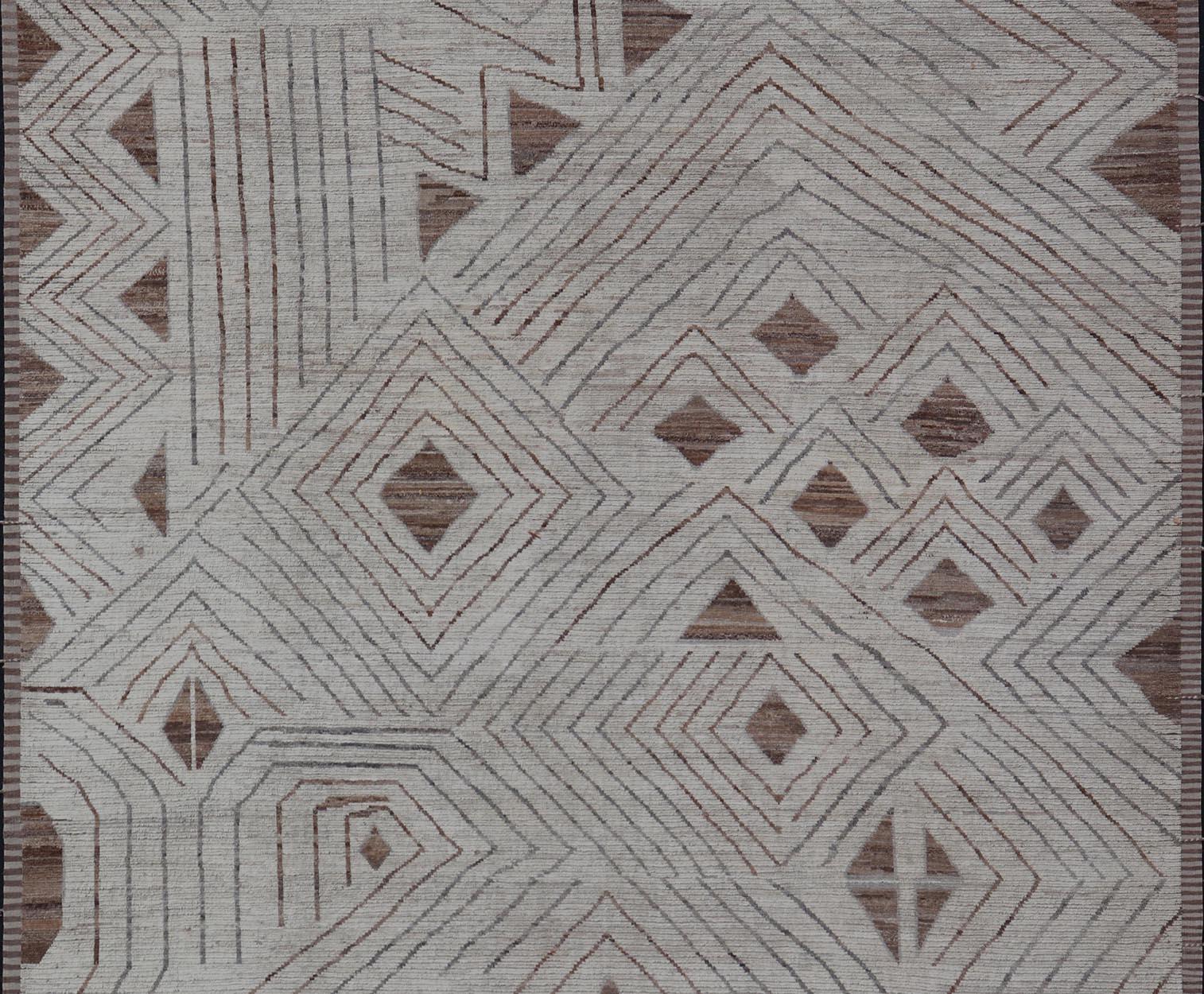 Afghan Fine Modern Rug in White & Light Brown Tones with Abstract & Geometric Design For Sale