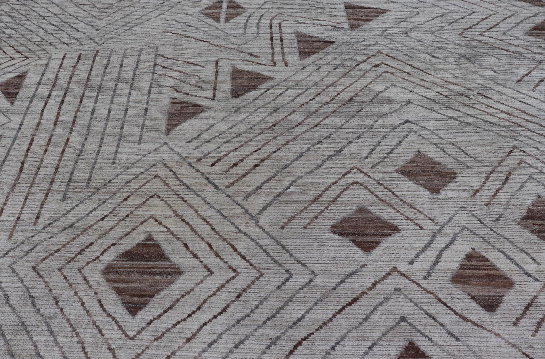 Contemporary Fine Modern Rug in White & Light Brown Tones with Abstract & Geometric Design For Sale