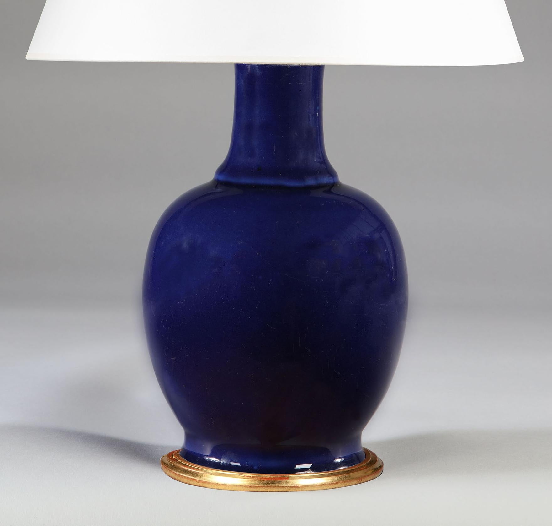 Chinese Fine Monochrome Blue Glaze Vase