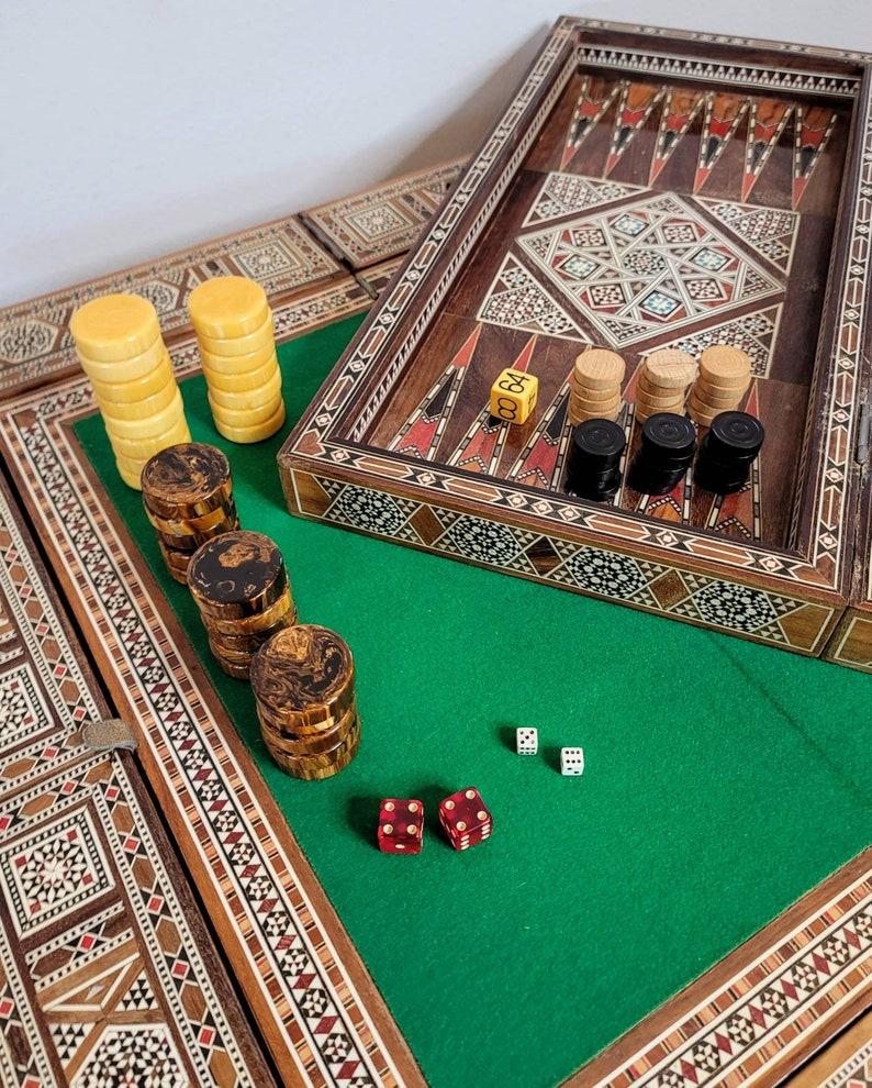 arabic table game