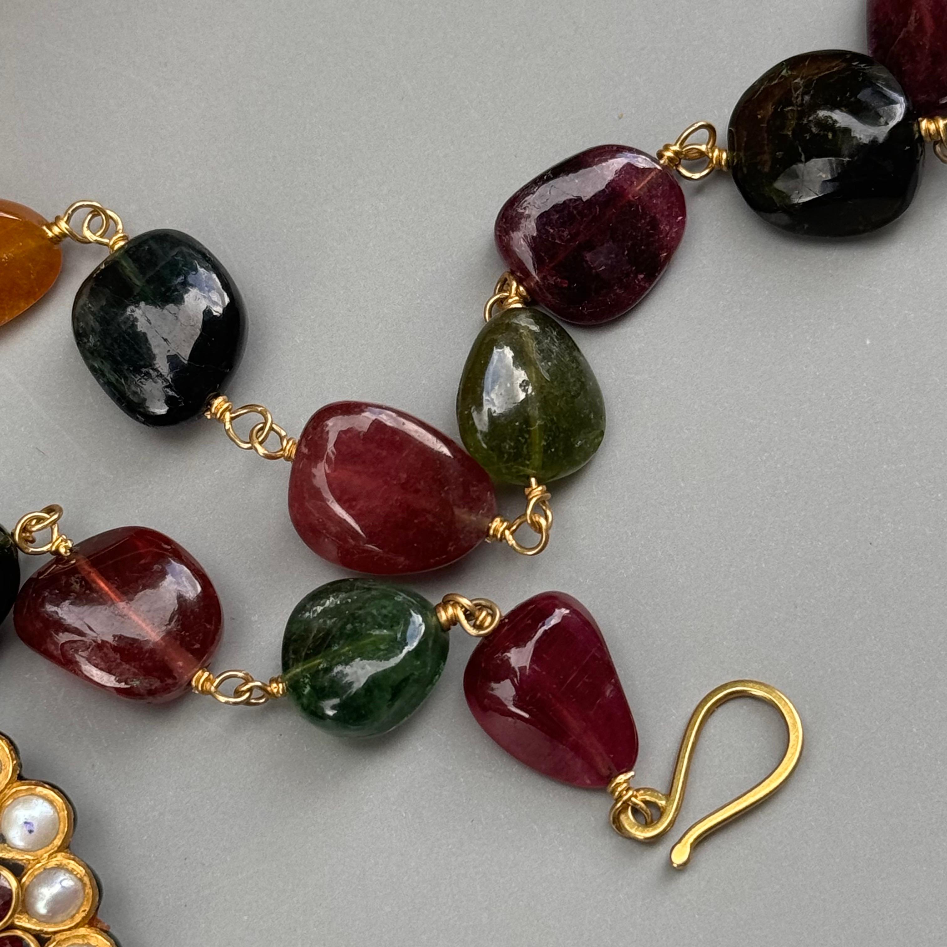 Fine Mughal Indian Gold Tourmaline Pearl Diamond Pendant Necklace For Sale 6