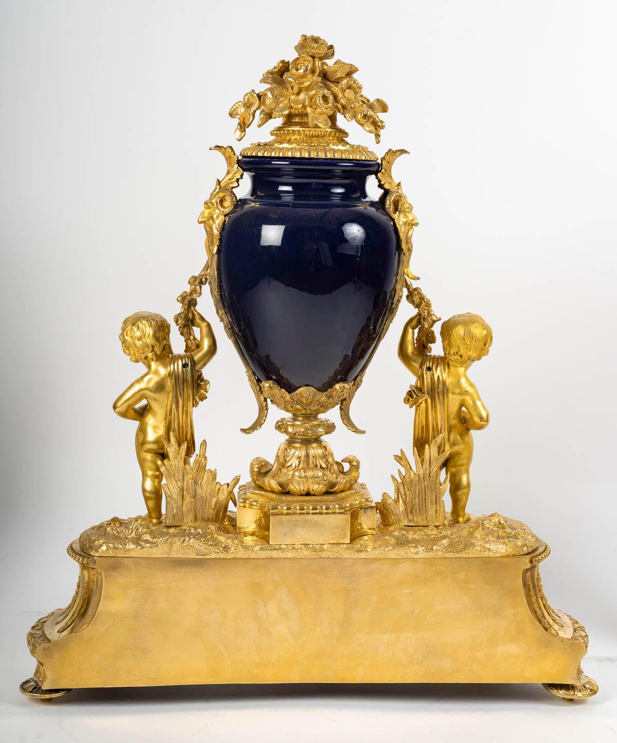 Fine Napoleon III Period Mantel Set, 19th Century. For Sale 4