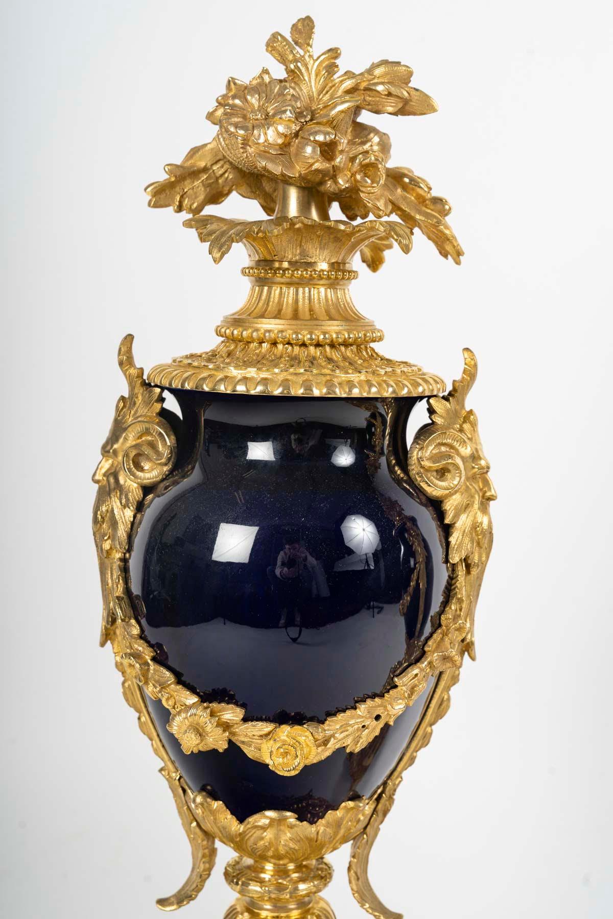 Fine Napoleon III Period Mantel Set, 19th Century. For Sale 6
