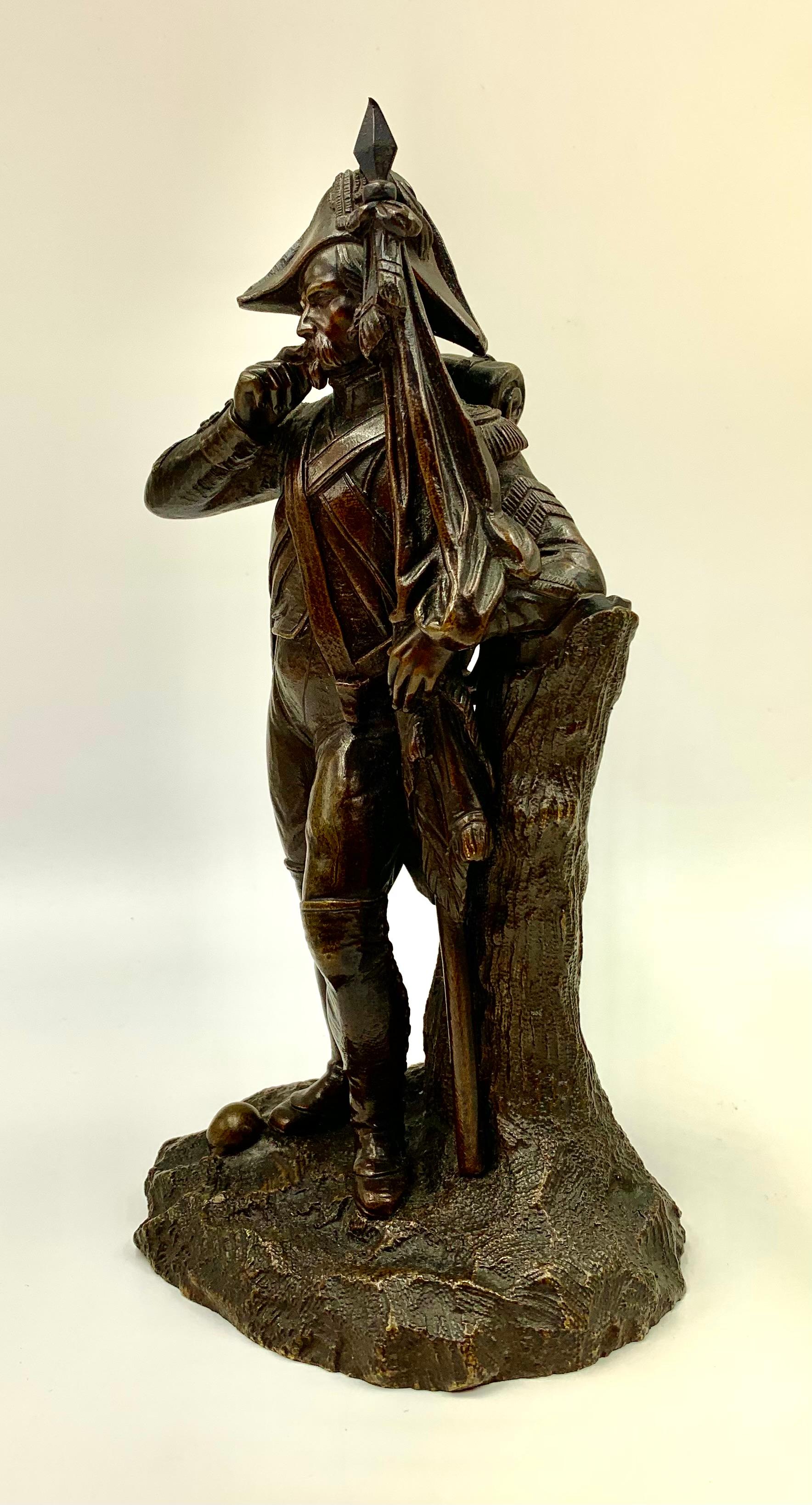Stile impero Fine Napoleone Antique French Empire Cabinet Bronze Ufficiale baffi attorcigliati in vendita