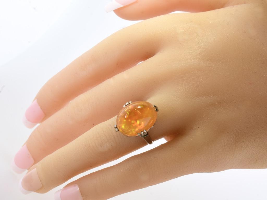 Fine Natural 16.4 ct. Fire Opal and Platinum Antique Ring, c. 1915. For Sale 1