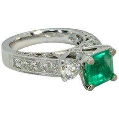 Retro Fine Natural Colombian Emerald Diamond Engagement Ring