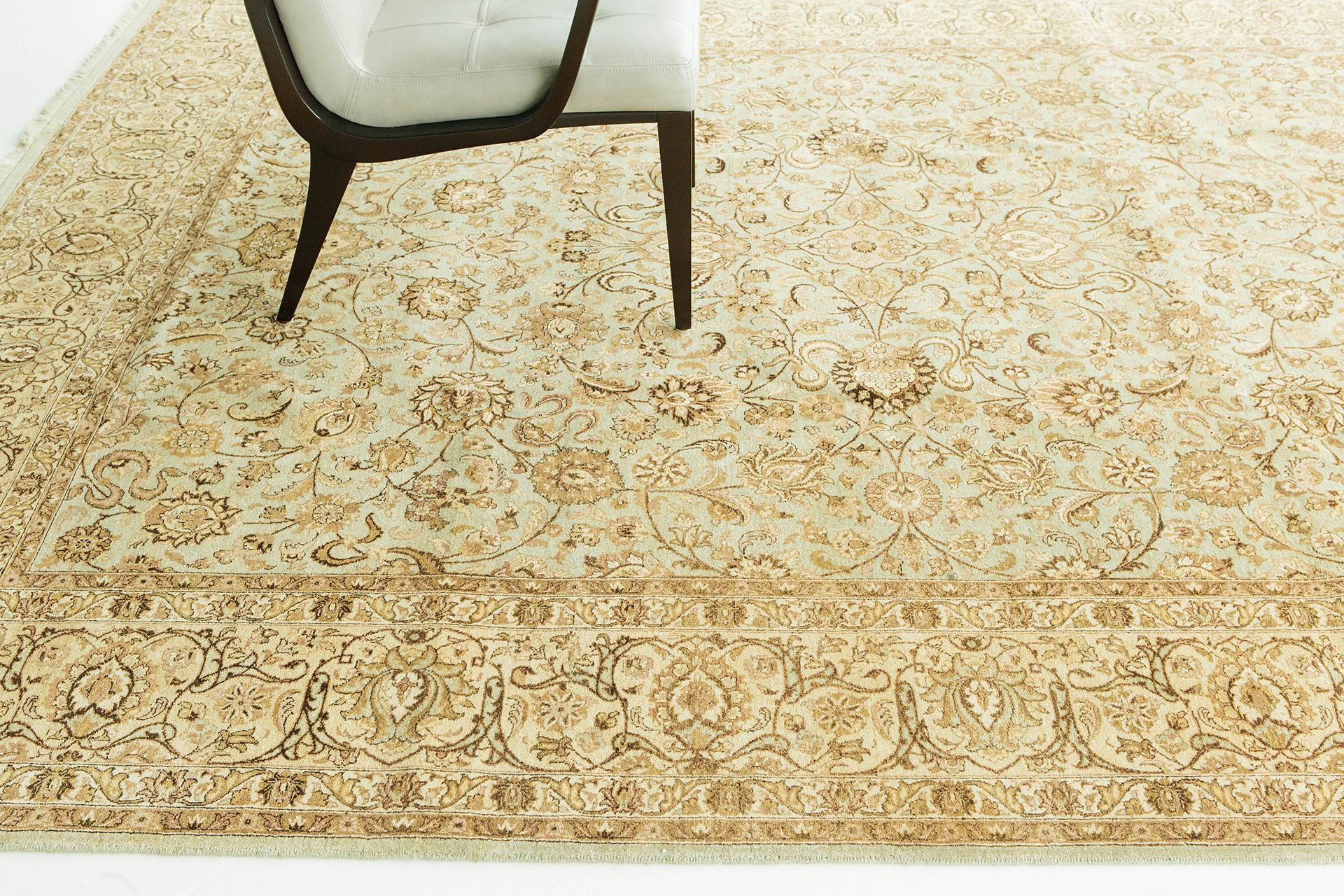 Fine Natural Dye Tabriz Allover Design Rug In New Condition For Sale In WEST HOLLYWOOD, CA